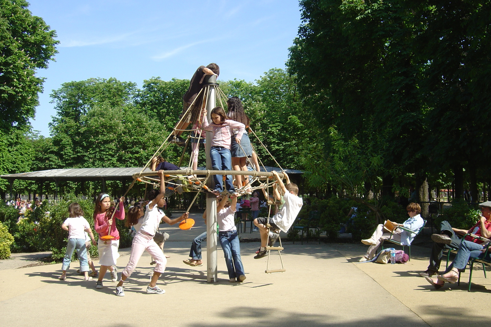 照片 法国(France) 巴黎(Paris) 杜乐丽花园(Garden of Tuileries) 2007-05 28