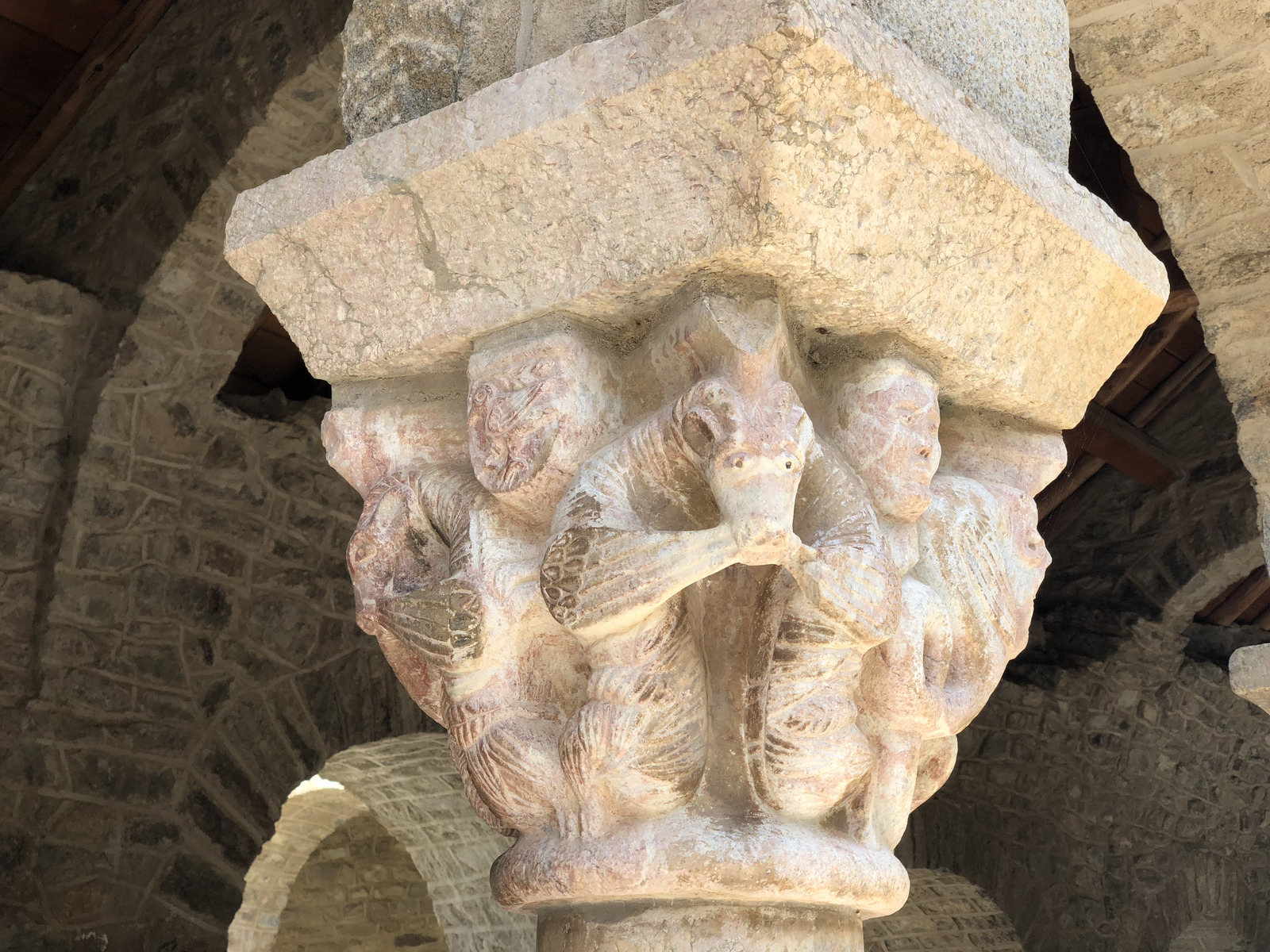 照片 法国(France) 卡尼古圣马丁修道院(Abbaye Saint Martin du Canigou) 2018-04 172