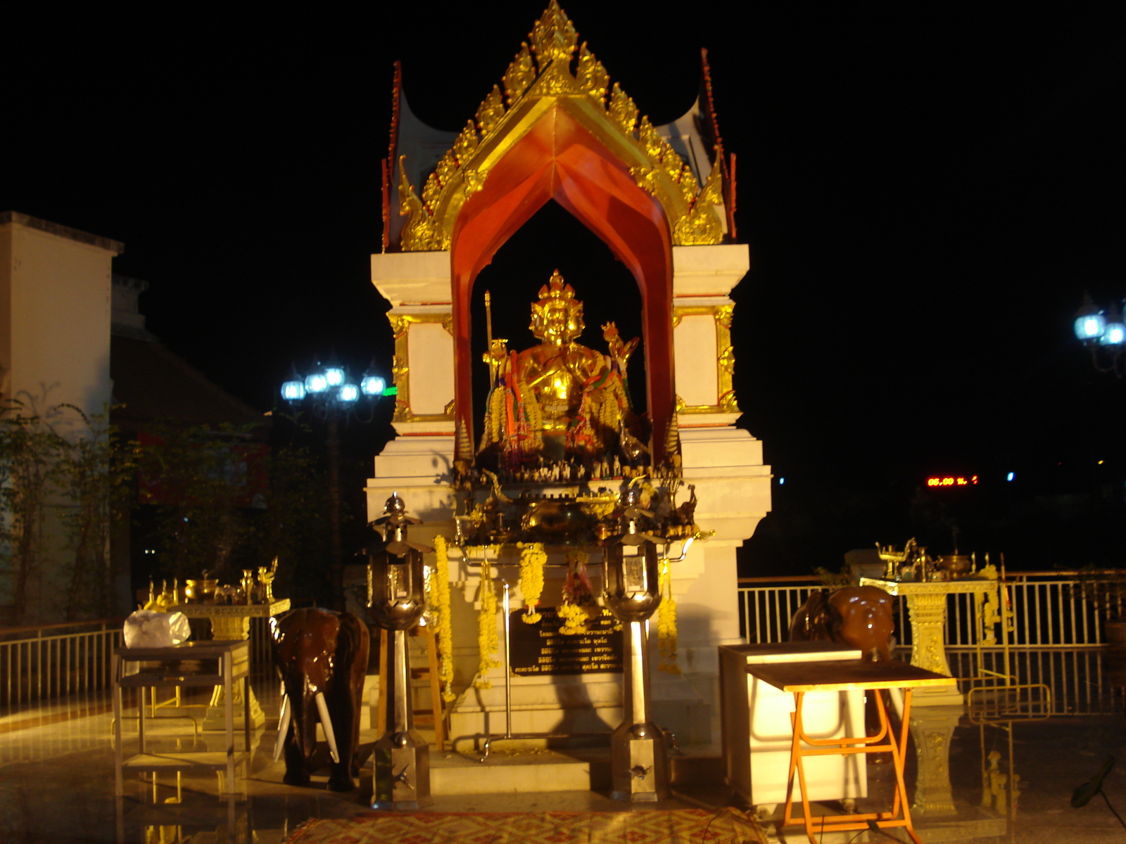 照片 泰国(Thailand) 彭世洛(Phitsanulok) 普塔布查(Puttabucha) 2008-01 14