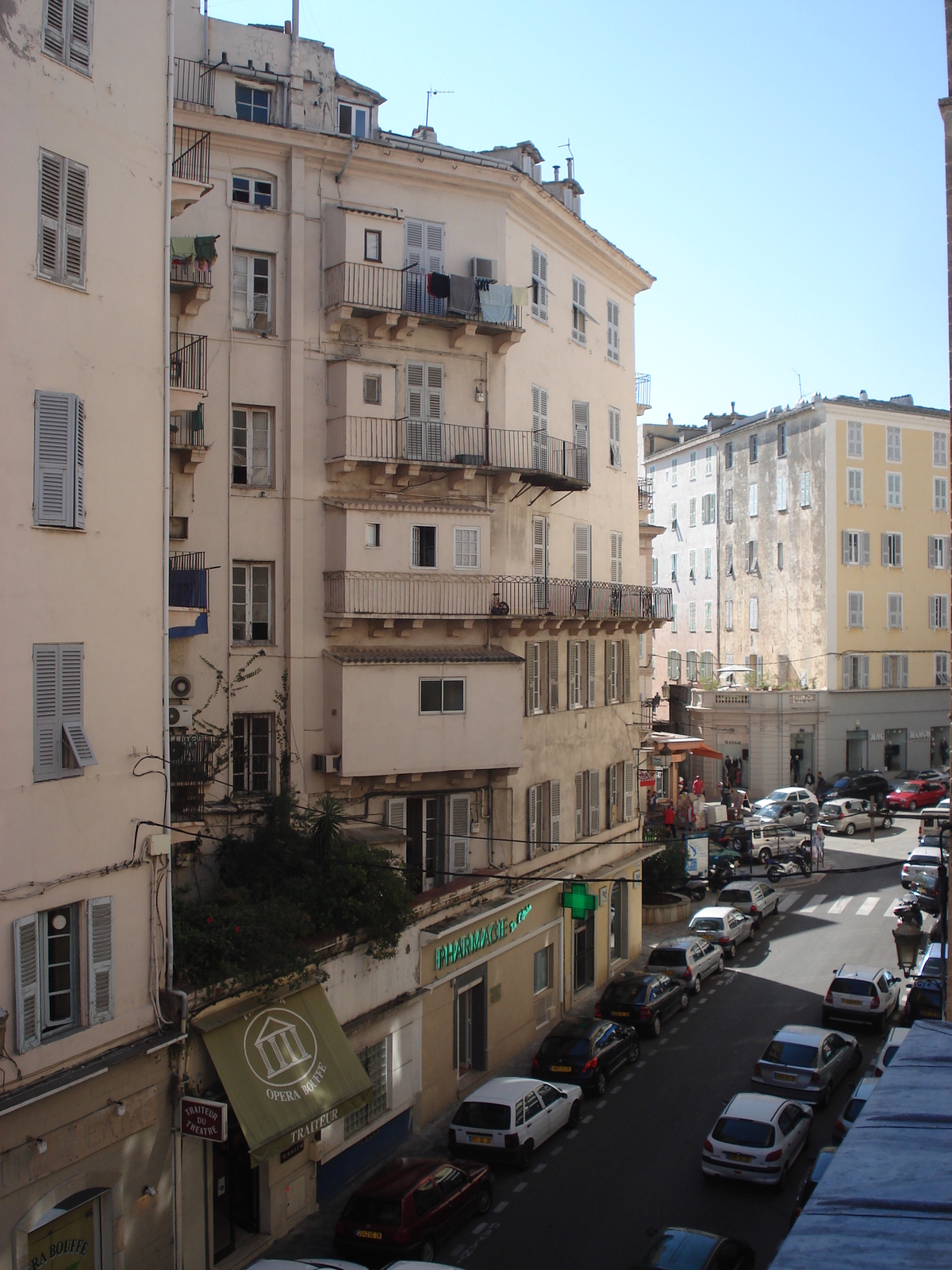 照片 法国(France) 科西嘉岛(Corsica) 巴斯蒂亚(Bastia) 2006-09 25