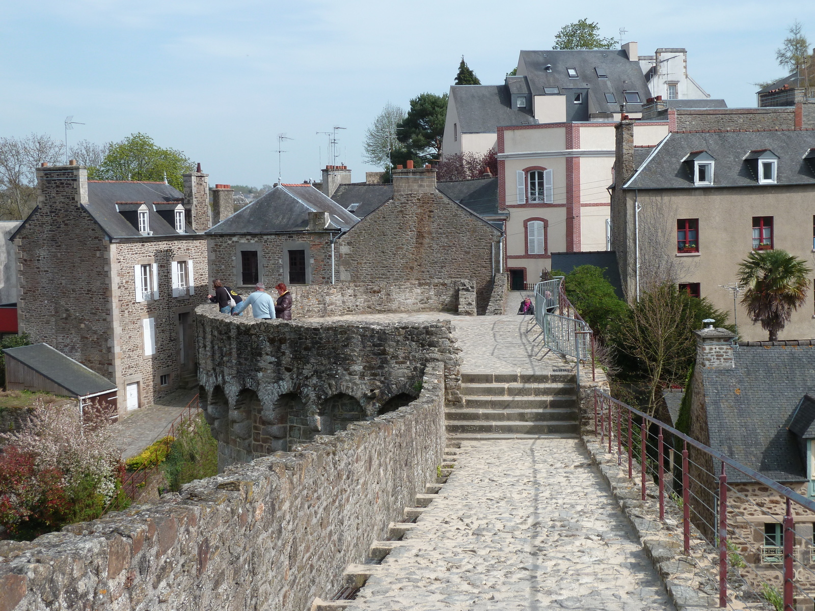 照片 法国(France) 迪南(Dinan) 迪南城墙(Dinan city walls) 2010-04 44