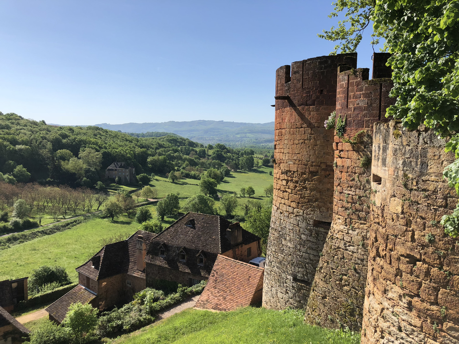 照片 法国(France) 卡斯泰尔诺-布雷特努城堡(Castelnau Bretenoux Castle) 2018-04 114