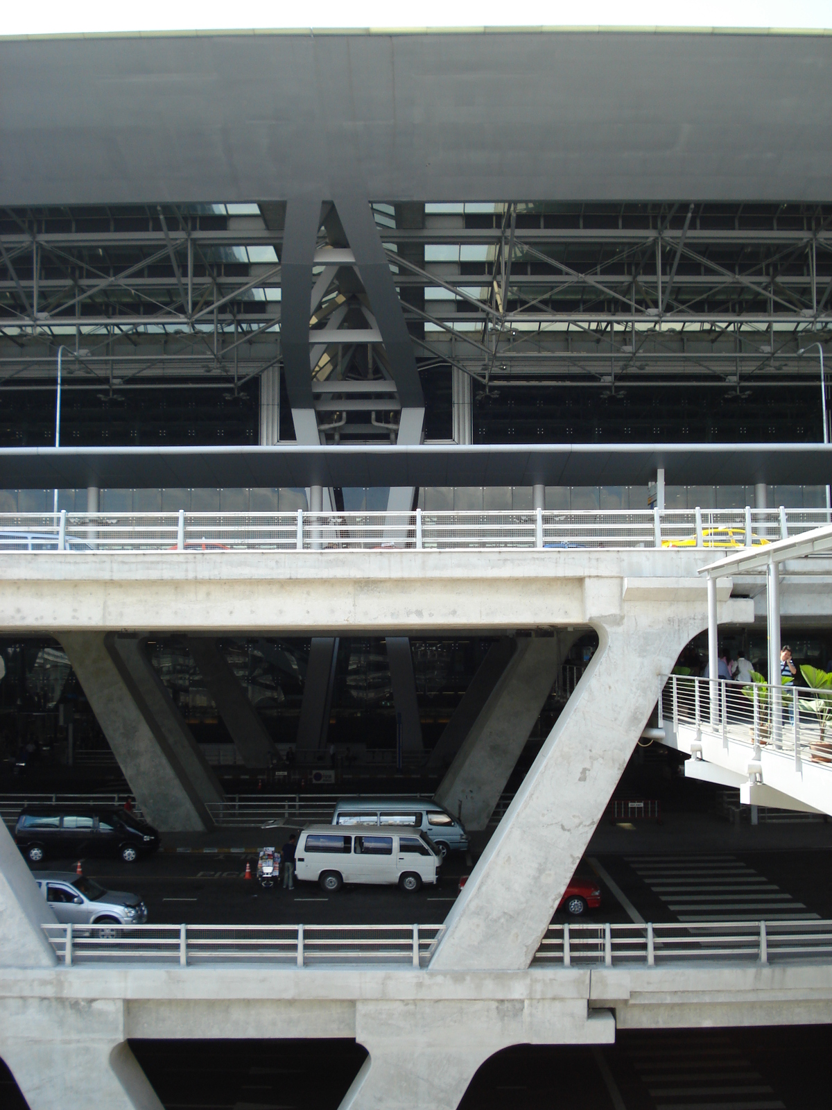 照片 泰国(Thailand) 曼谷(Bangkok) 素万那普机场(Suvarnabhumi Airport) 2007-02 84