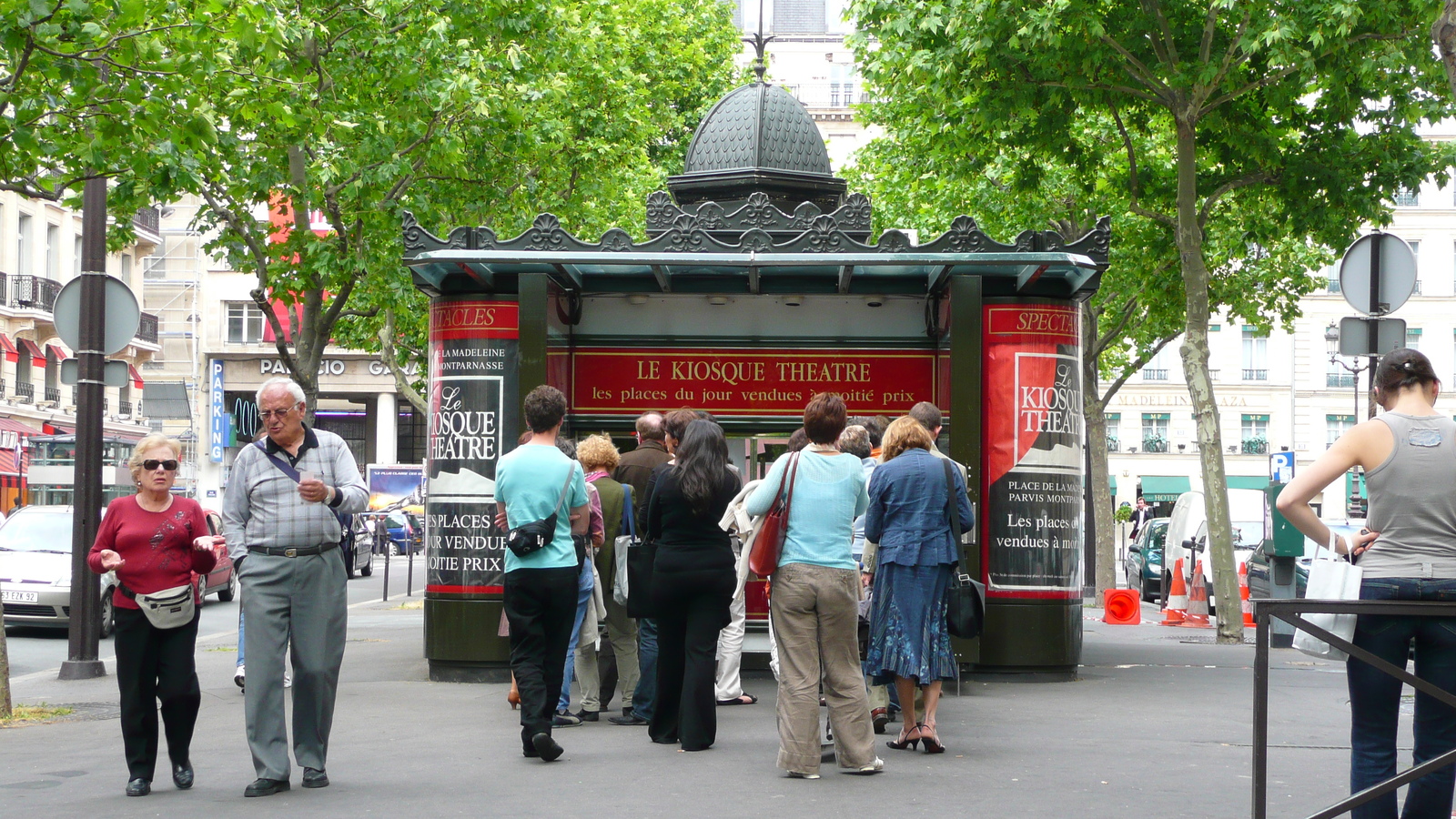 照片 法国(France) 巴黎(Paris) 玛德莲教堂(La Madeleine) 2007-05 13