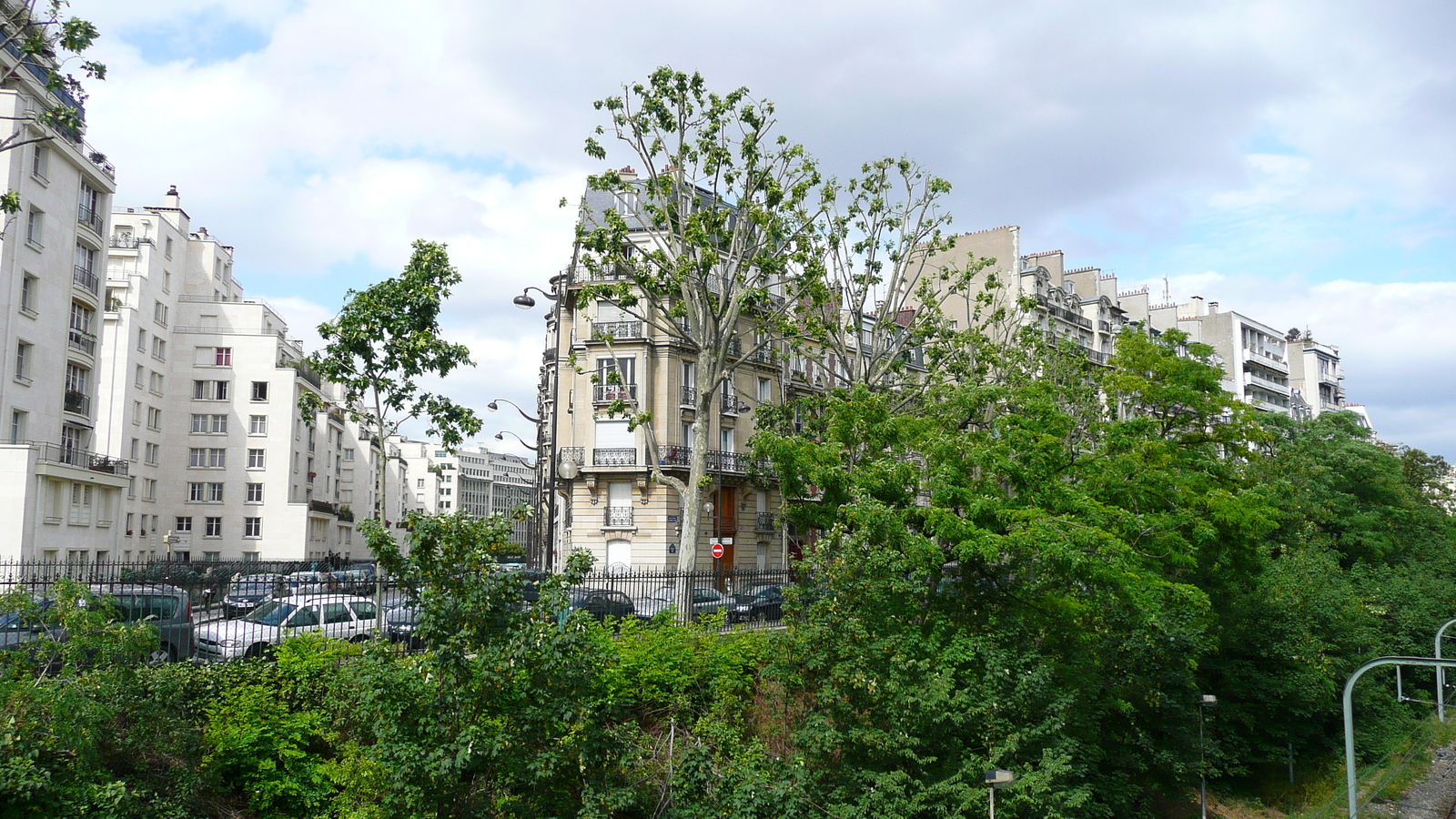 照片 法国(France) 巴黎(Paris) 第十七区(17th Arrondissement) 佩雷尔大道(Boulevard Pereire) 2007-05 39