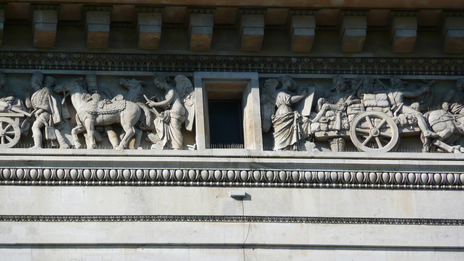 照片 法国(France) 巴黎(Paris) 星形广场和凯旋门(Etoile and Arc de Triomphe) 2007-05 63