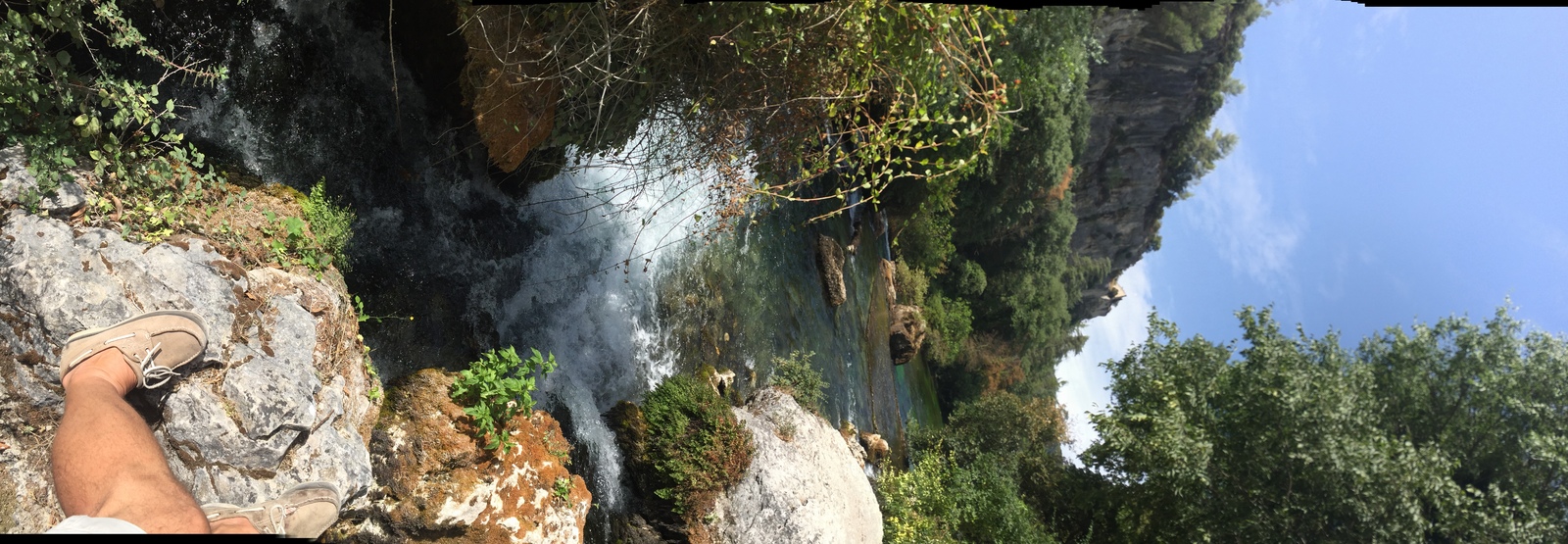 照片 法国(France) 沃克吕兹泉(Fontaine-de-Vaucluse) 2017-08 34