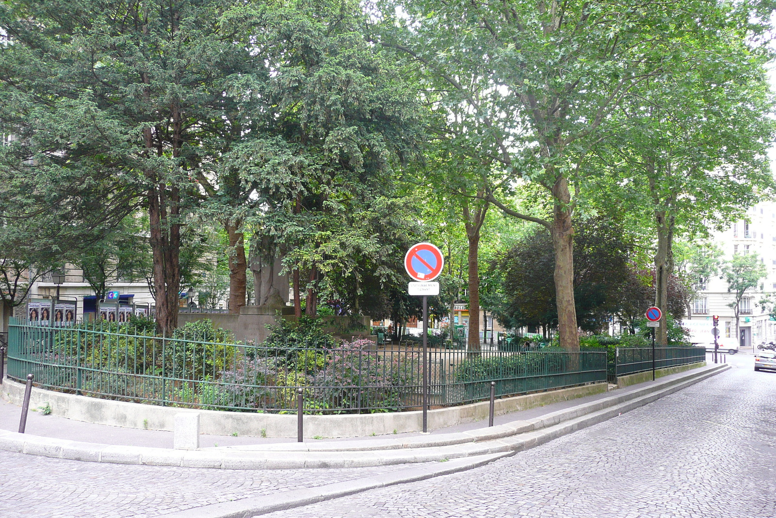 照片 法国(France) 巴黎(Paris) 蒙马特(Montmartre) 2007-06 31