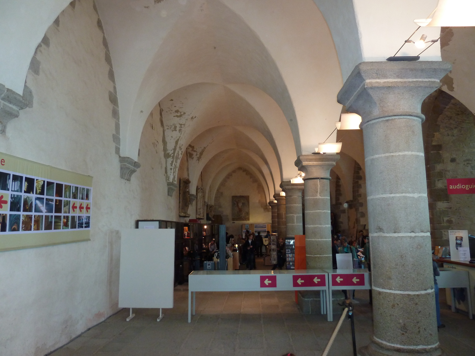 照片 法国(France) 圣米歇尔山(Mont St Michel) 圣米歇尔山修道院(Mont St Michel Abbey) 2010-04 62