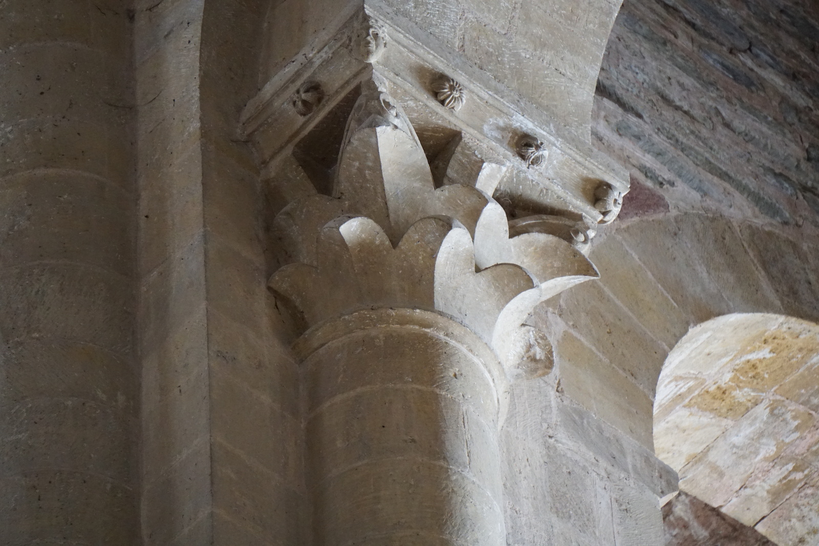 照片 法国(France) 孔克(Conques) 孔克圣福瓦修道院教堂(Abbatiale Sainte-Foy de Conques) 2018-04 9