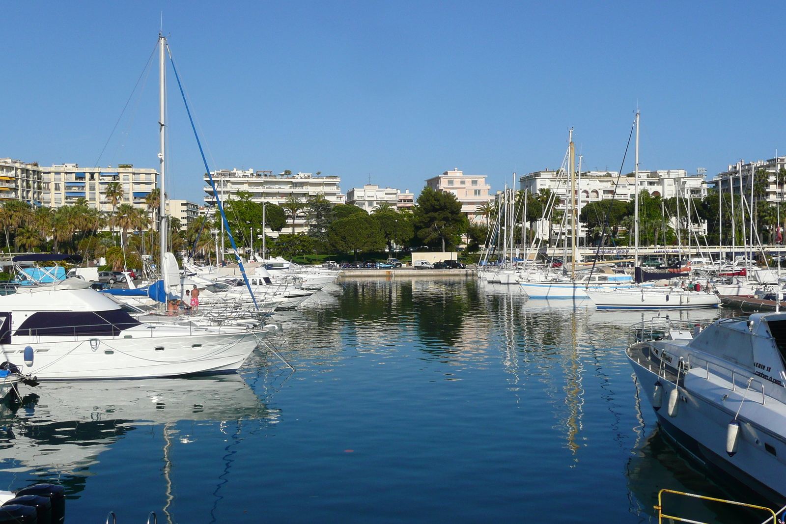 照片 法国(France) 戛纳(Cannes) 皮埃尔·康托港(Port Pierre Canto) 2008-05 4