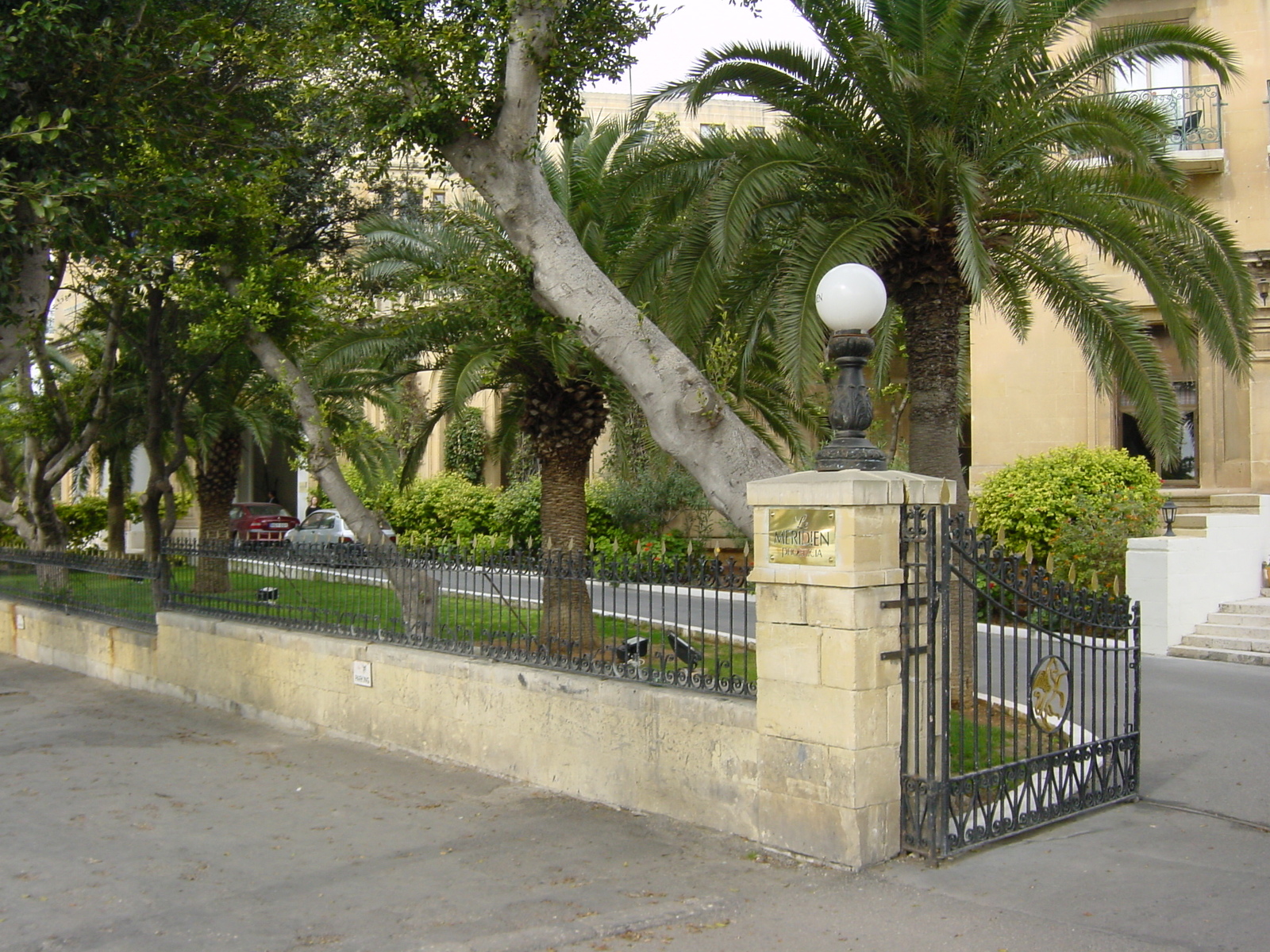 照片 马耳他(Malta) 腓尼基艾美酒店(Le Meridien Phoenicia Hotel) 2001-03 7