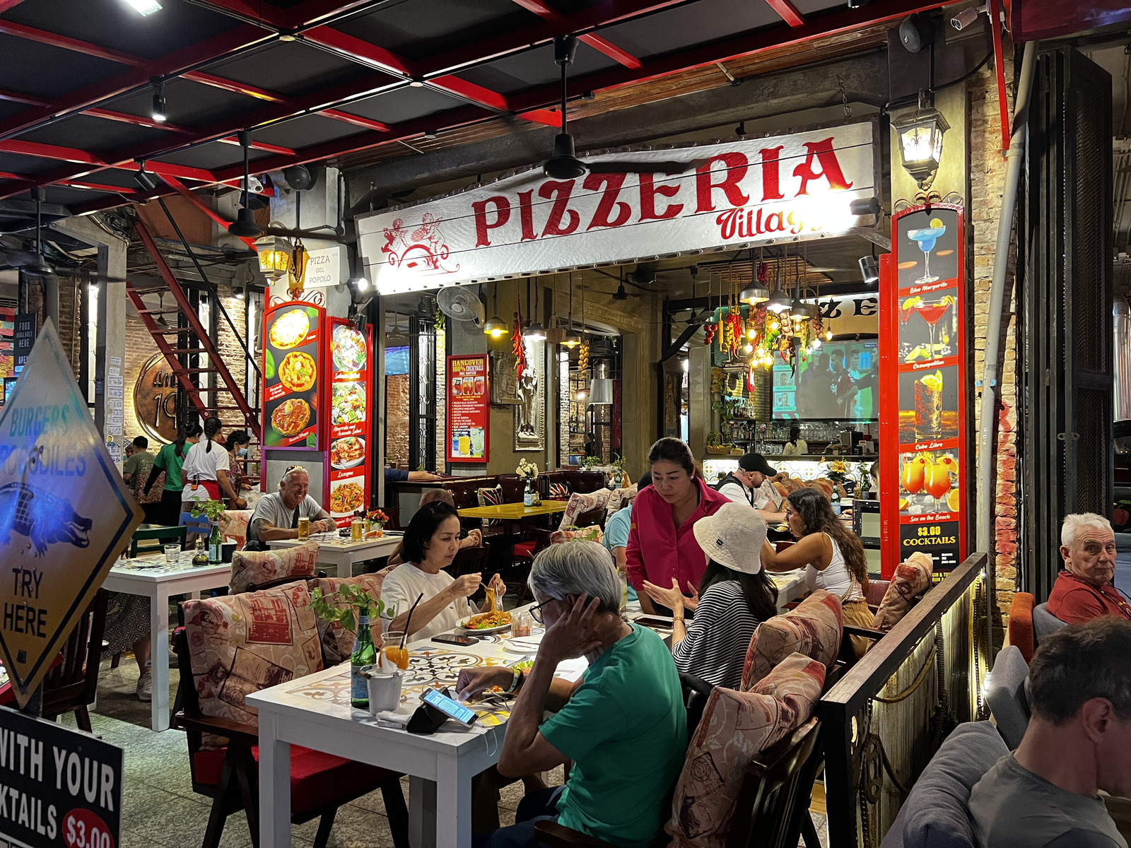 照片 柬埔寨(Cambodia) 暹粒(Siem Reap) 酒吧街(Pub Street) 2023-01 48