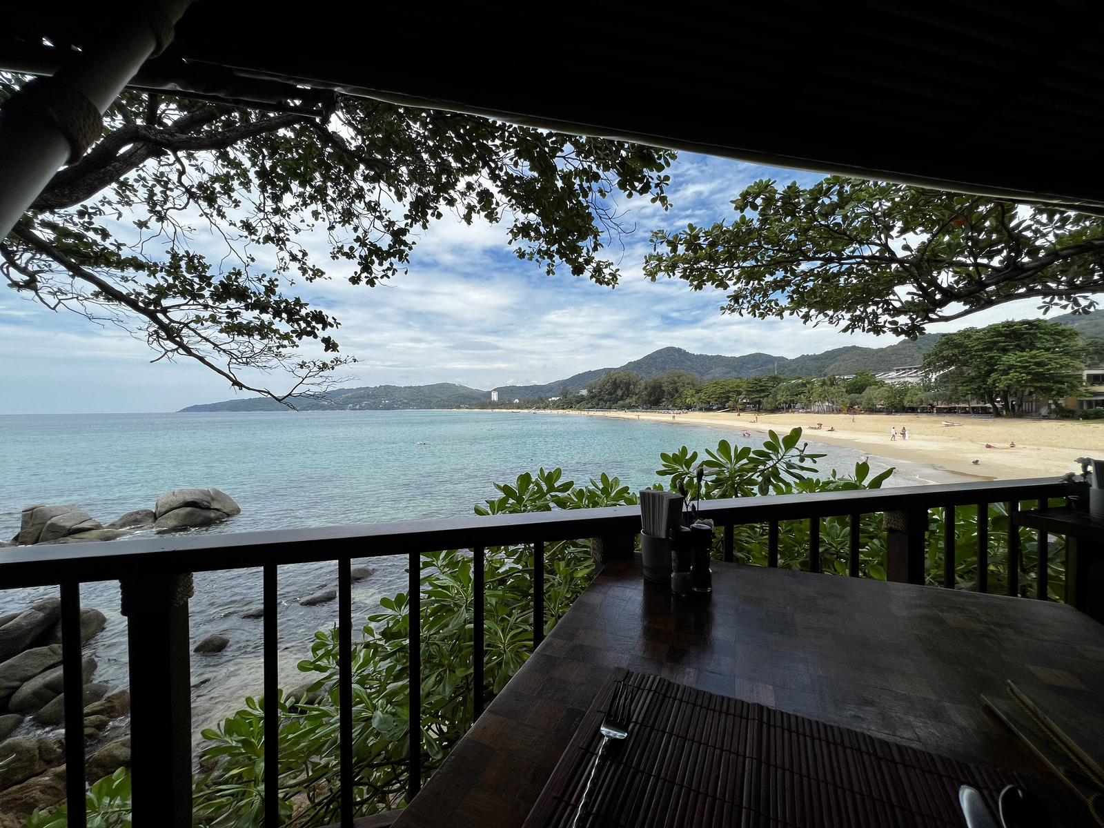 照片 泰国(Thailand) 普吉岛(Phuket) 卡伦海滩(Karon Beach) 岩石上餐厅(On the rock Restaurant) 2021-12 27