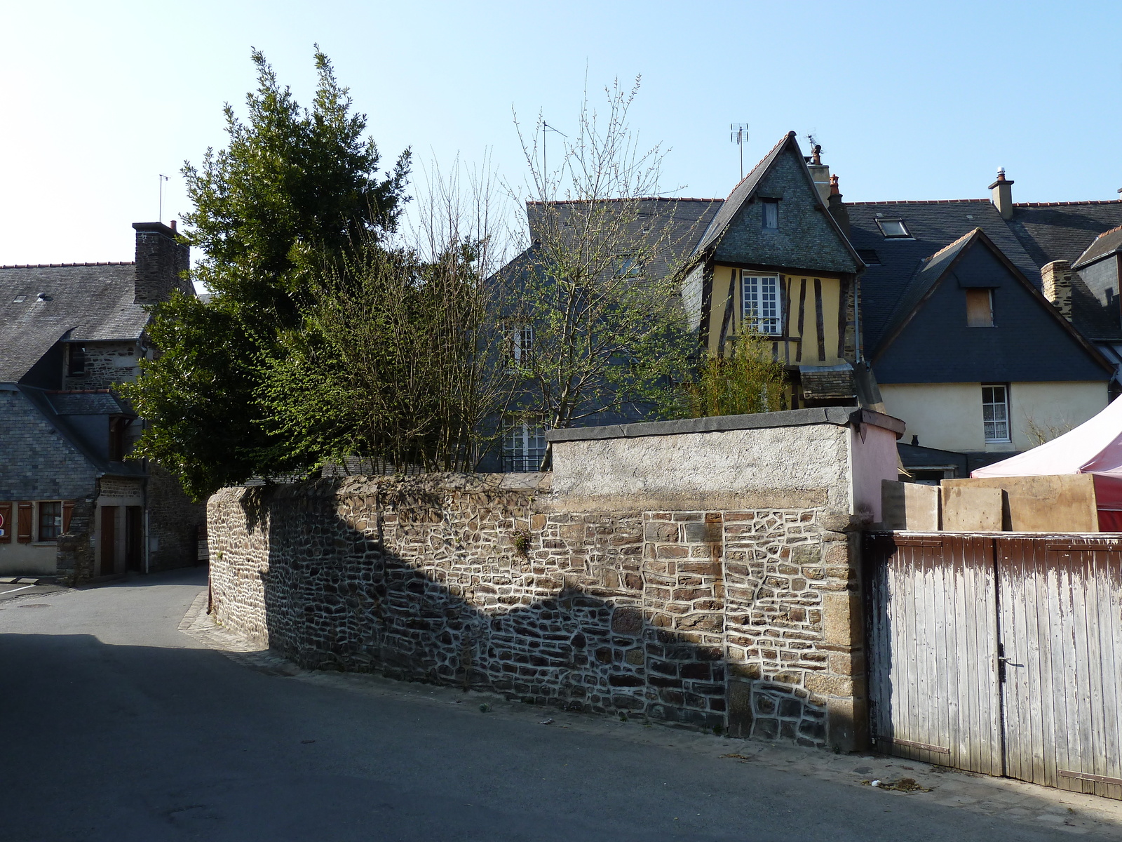 照片 法国(France) 富热尔(Fougeres) 2010-04 36