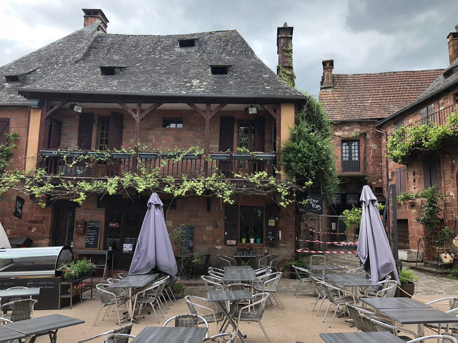 照片 法国(France) 科隆日拉鲁日(Collonges la Rouge) 2018-04 36