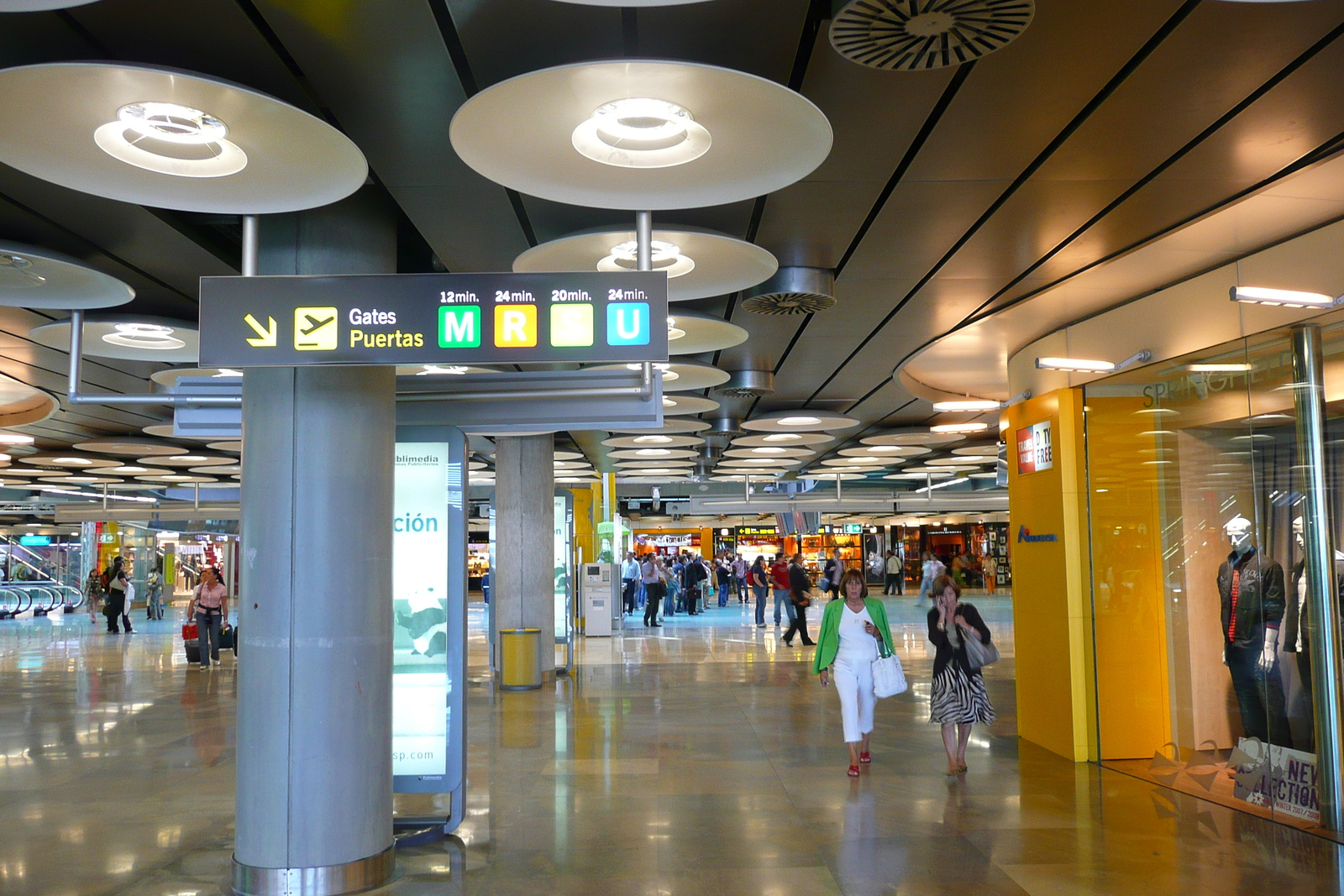 照片 西班牙(Spain) 马德里(Madrid) 巴拉哈斯机场(Barajas Airport) 2007-09 32
