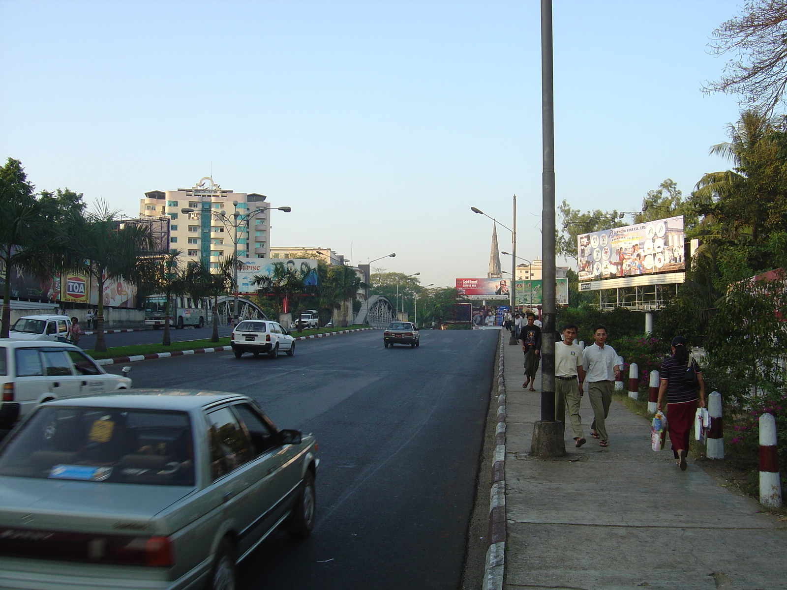 照片 缅甸(Myanmar) 仰光(Yangon) 2005-01 0