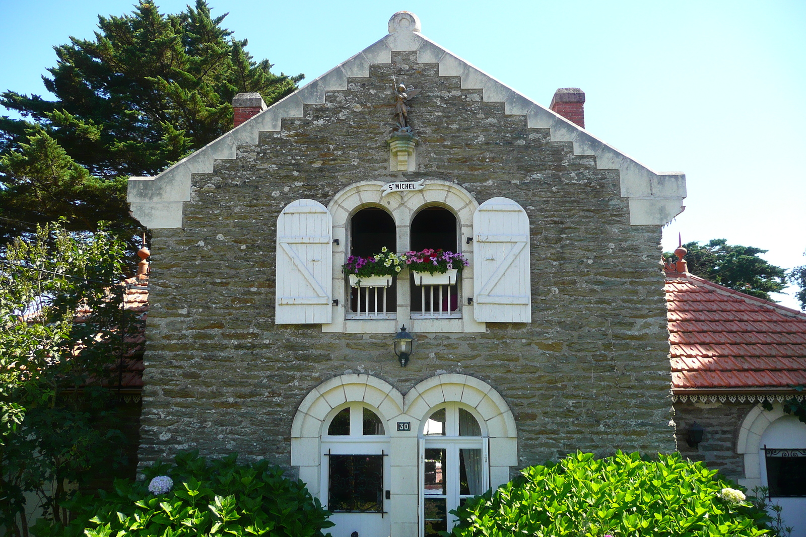 照片 法国(France) 波尔尼克(Pornic) 滨海圣玛丽(Sainte Marie sur Mer) 2008-07 10
