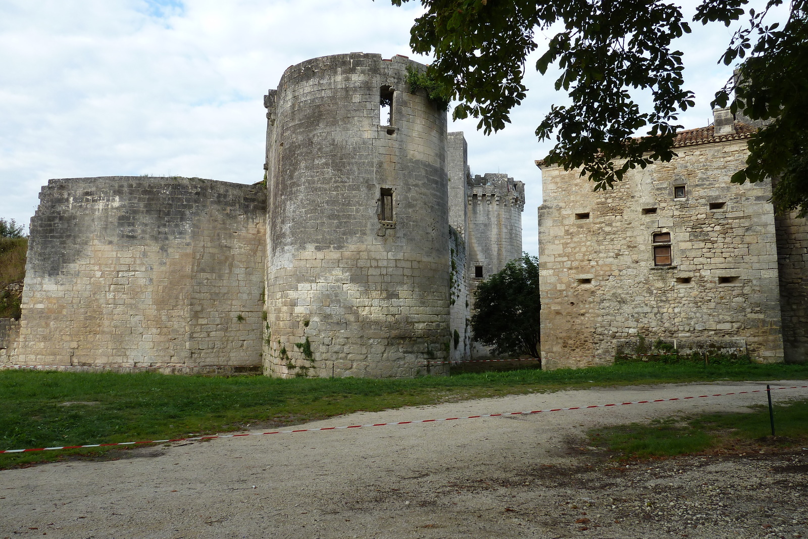照片 法国(France) 马勒伊城堡(Mareuil castle) 2010-08 4