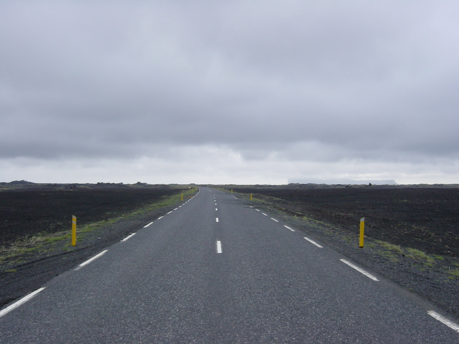 照片 冰岛(Iceland) 1号公路：维克至斯卡夫塔山(Road 1 Vik to Skaftafell) 2003-06 15