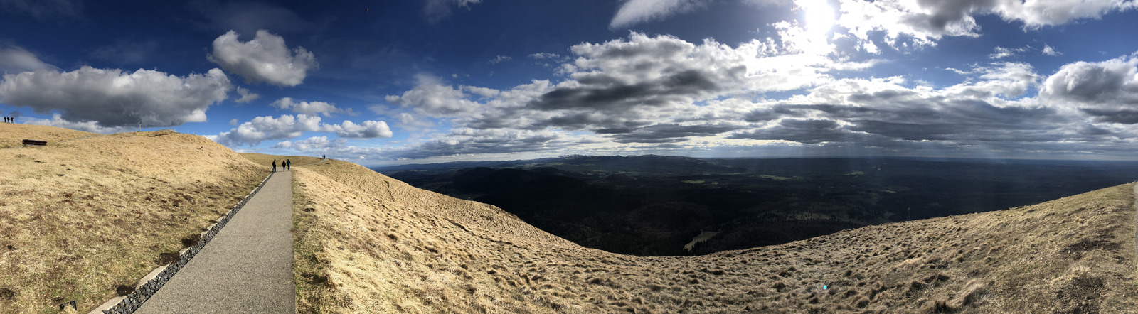 照片 法国(France) 多姆山(Puy de Dome) 2018-04 27