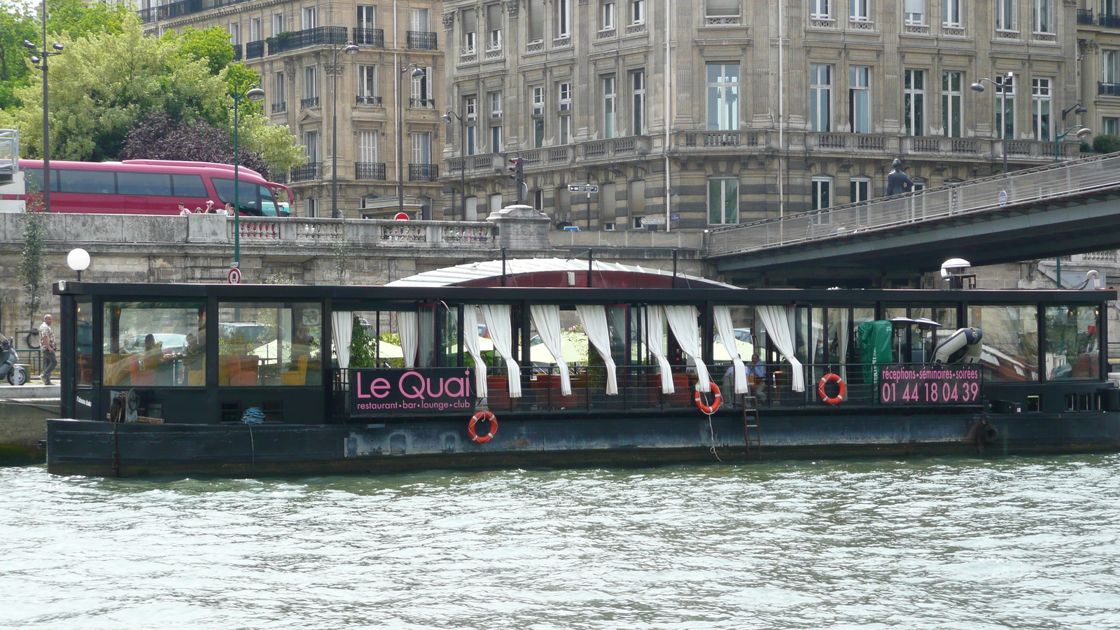照片 法国(France) 巴黎(Paris) 巴黎驳船(Peniches Parisiennes) 2007-06 47