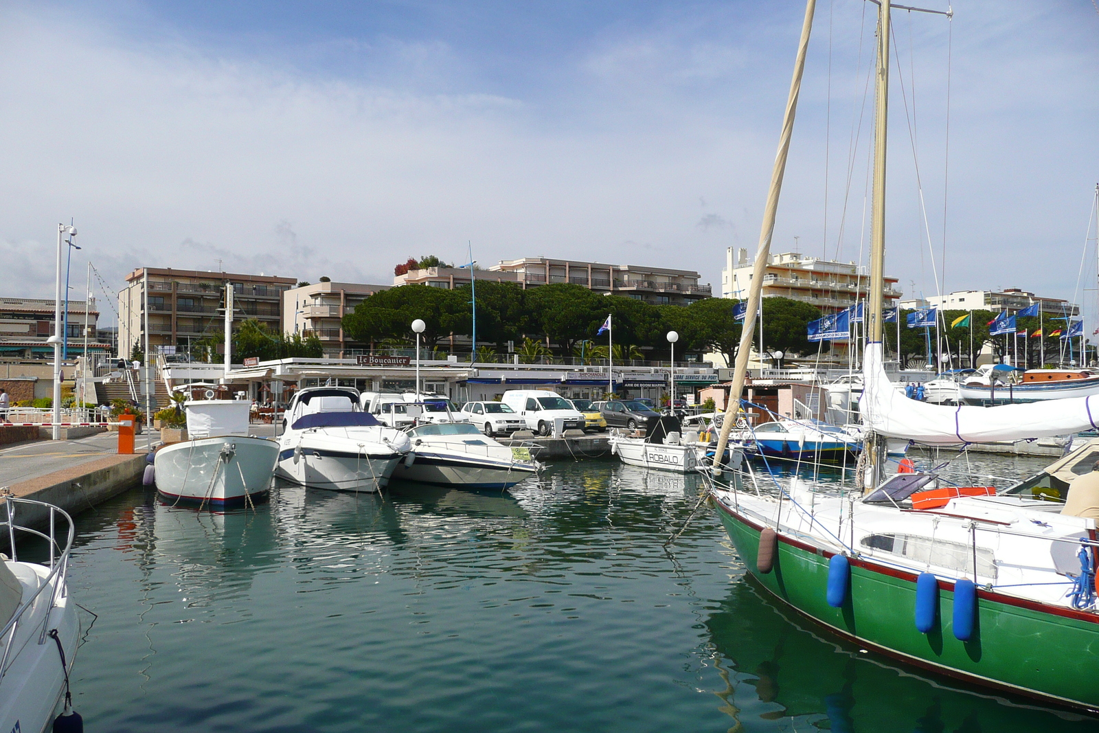 照片 法国(France) 拉纳普勒(La Napoule) 拉纳普勒港(Port La Napoule) 2008-03 32