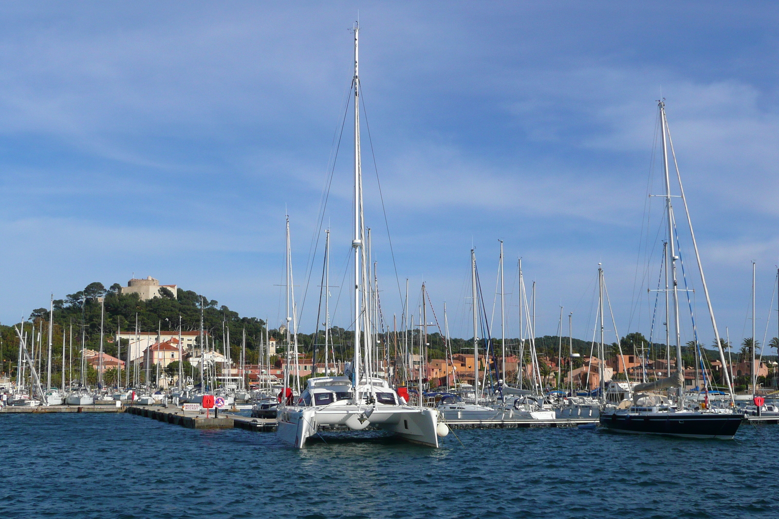 照片 法国(France) 波克罗勒岛(Porquerolles Island) 波克罗勒港(Porquerolles harbour) 2008-05 45