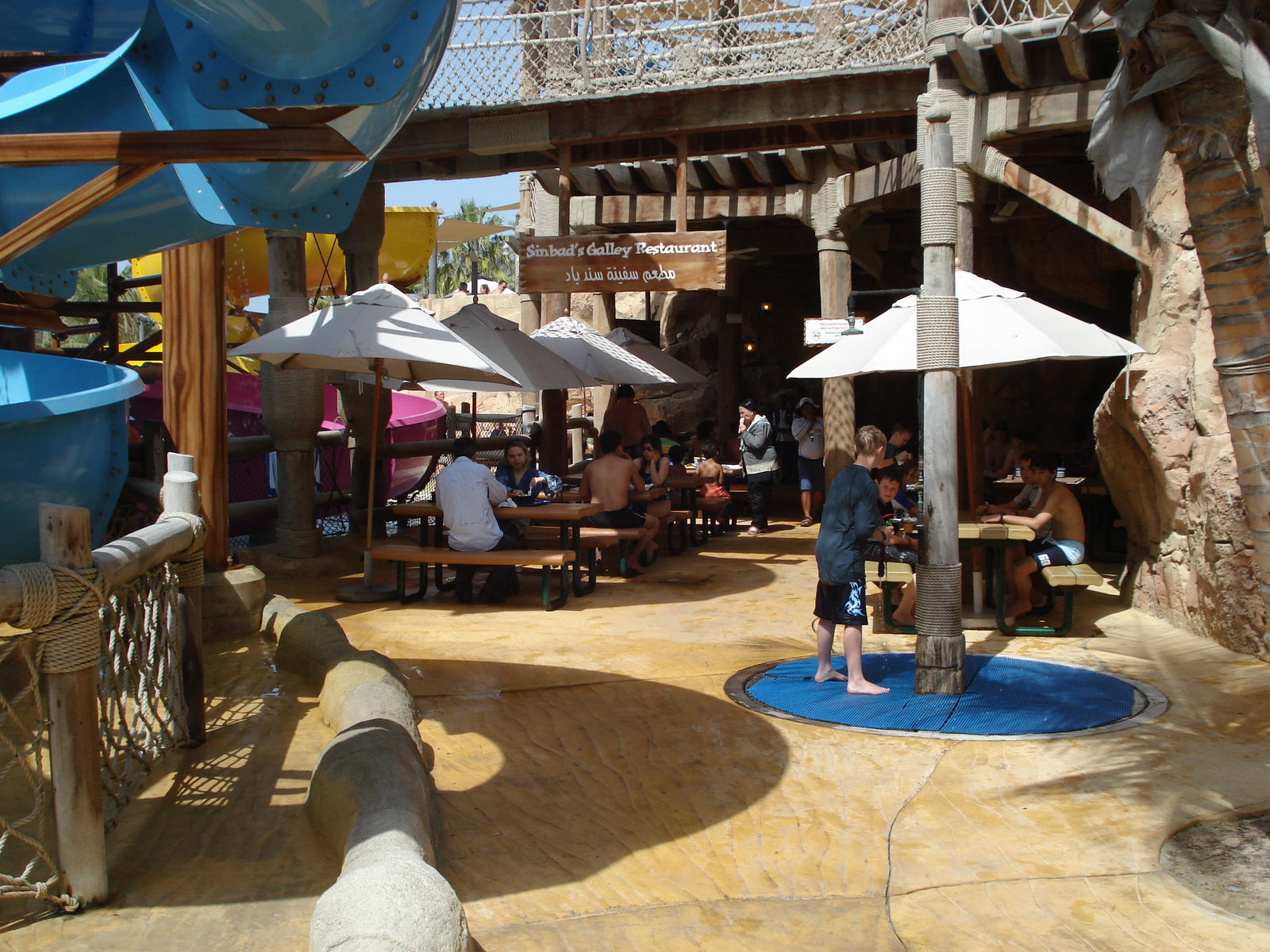 照片 阿联酋(United Arab Emirates) 迪拜(Dubai) 狂野干河水上乐园(Wild Wadi) 2007-03 53