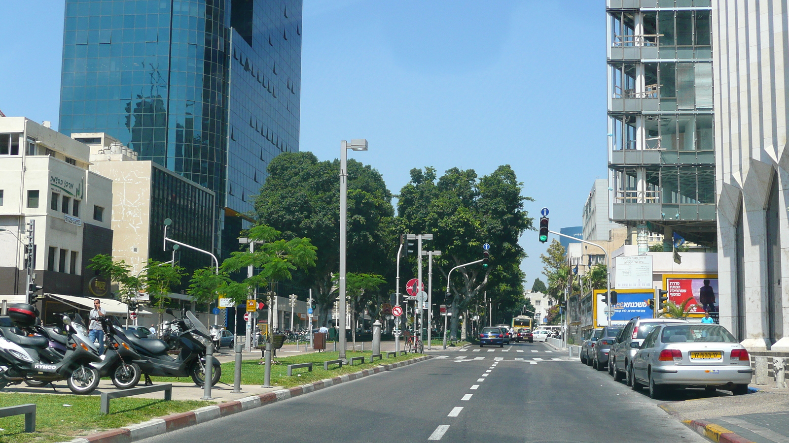 照片 以色列(Israel) 特拉维夫(Tel Aviv) 罗斯柴尔德大道(Rothschild Street) 2007-06 5