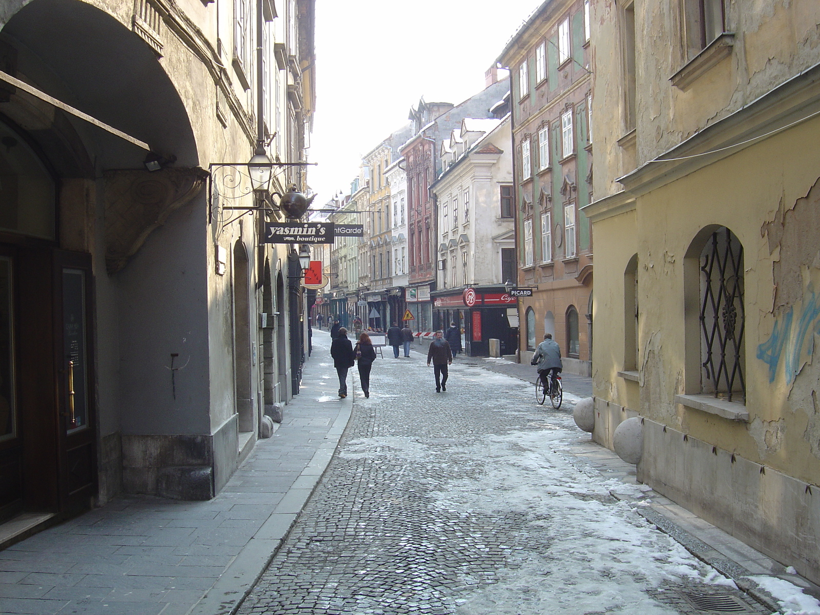 照片 斯洛文尼亚(Slovenia) 卢布尔雅那(Ljubljana) 2005-03 29