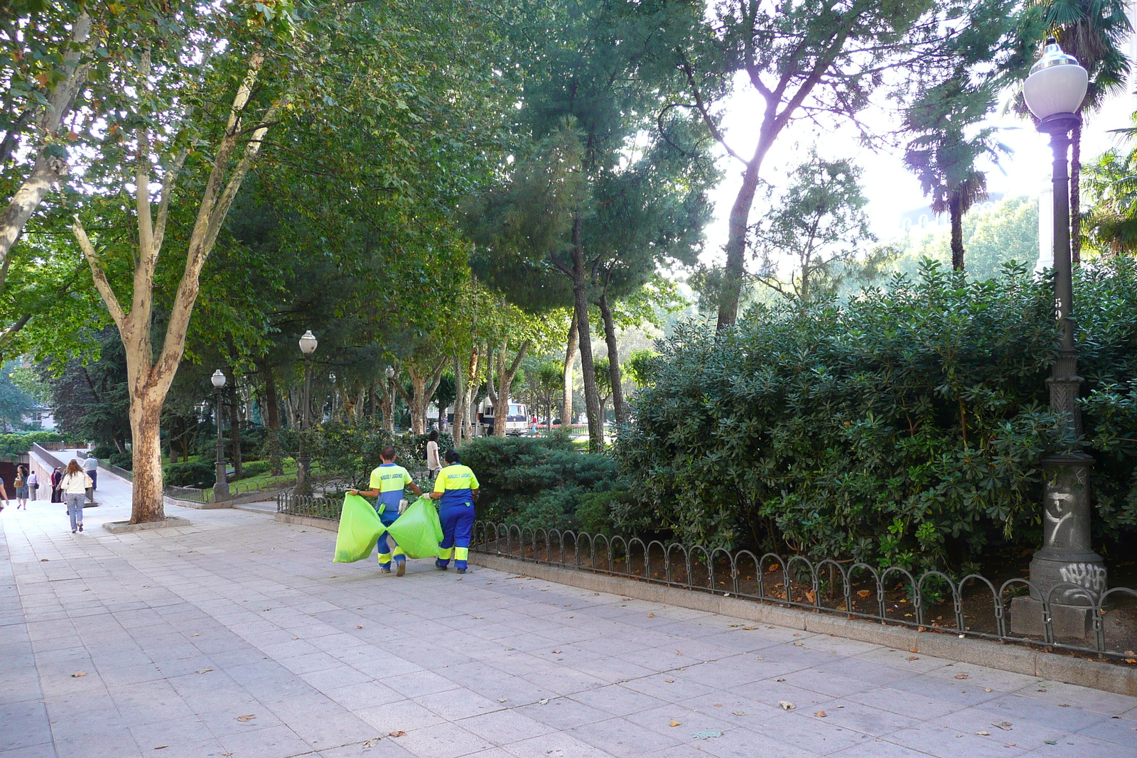 照片 西班牙(Spain) 马德里(Madrid) 西班牙广场(Plaza de Espana) 2007-09 19