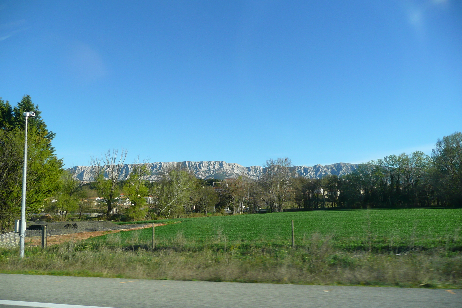 照片 法国(France) 蔚蓝海岸(French Riviera) 勒吕克至艾克斯公路(Le Luc to Aix Road) 2008-04 39