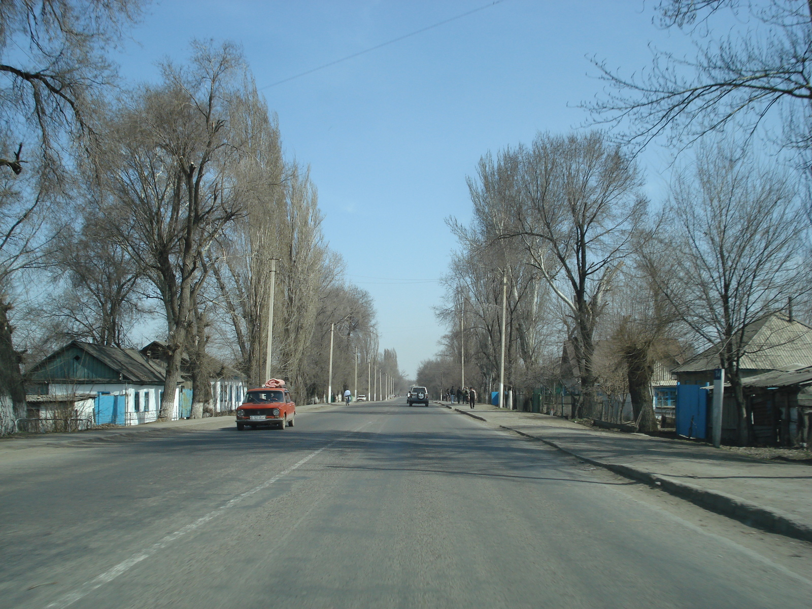 照片 哈萨克斯坦(Kazakhstan) 阿拉木图至恰伦峡谷公路(Almaty to Charyn Canyon road) 2007-03 51