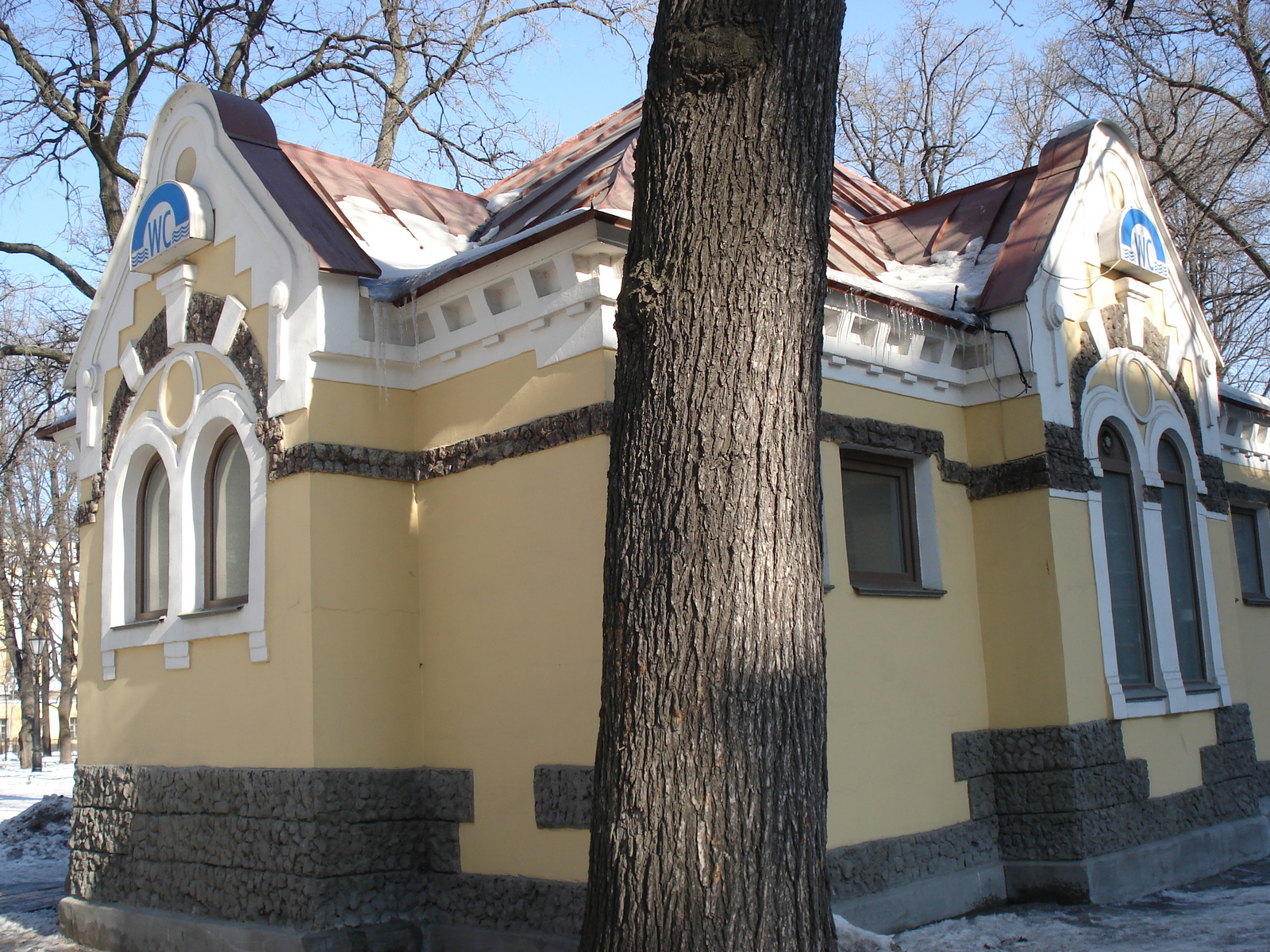 照片 俄罗斯(Russia) 圣彼得堡(St Petersburg) 亚历山大花园(Alexandrovsky Garden) 2006-03 6