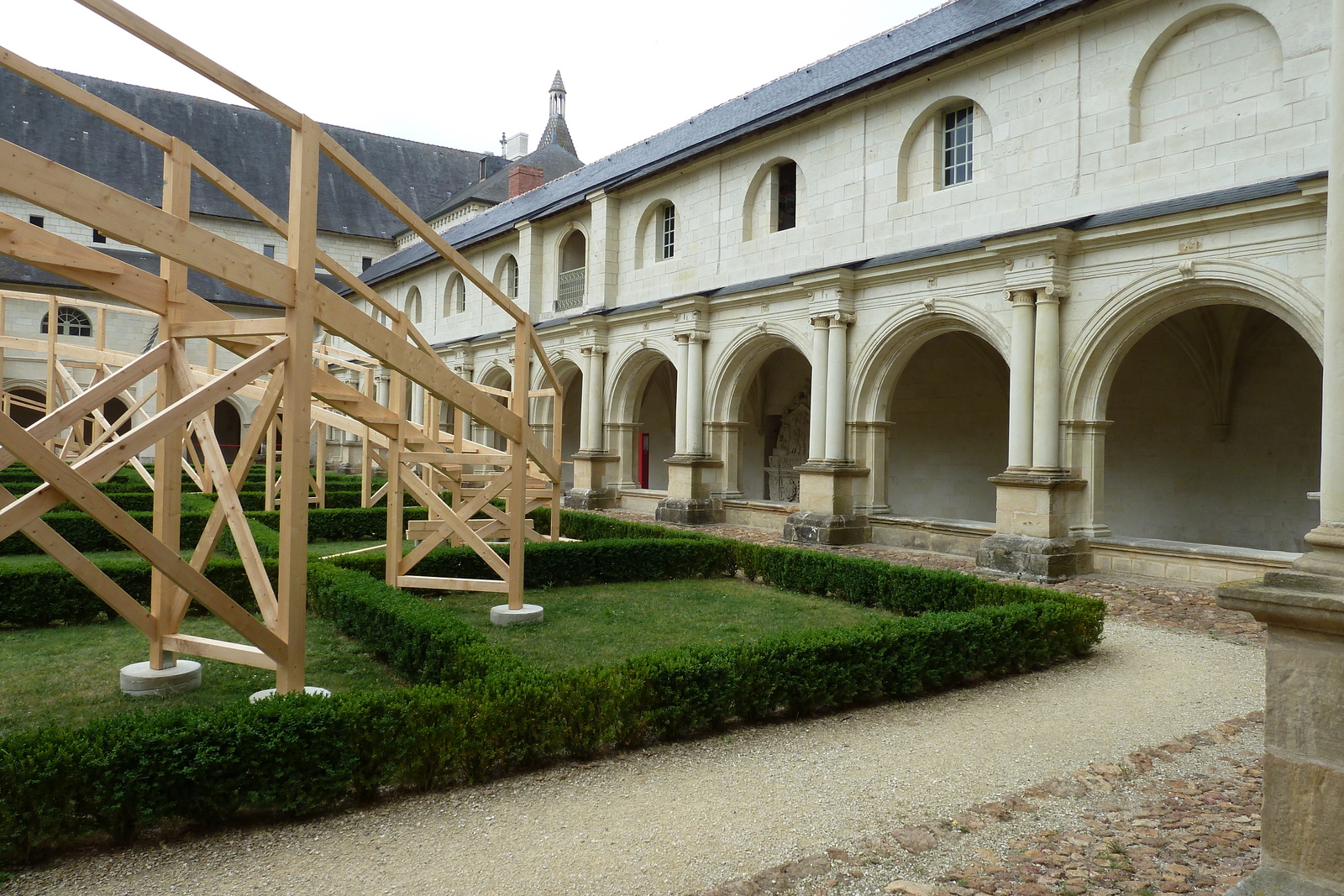 照片 法国(France) 丰特夫罗(Fontevraud) 2011-05 54