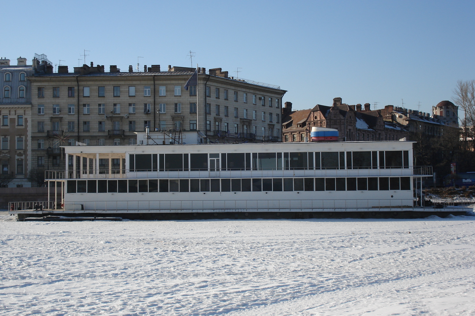 照片 俄罗斯(Russia) 圣彼得堡(St Petersburg) 涅瓦河(Neva) 2006-03 44