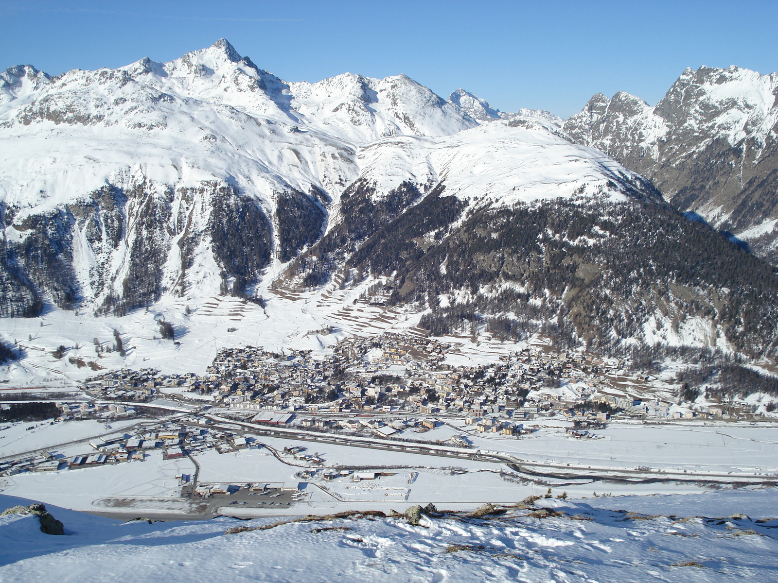 照片 瑞士(Switzerland) 穆奥塔斯穆拉格尔(Muottas Muragl) 2007-01 23
