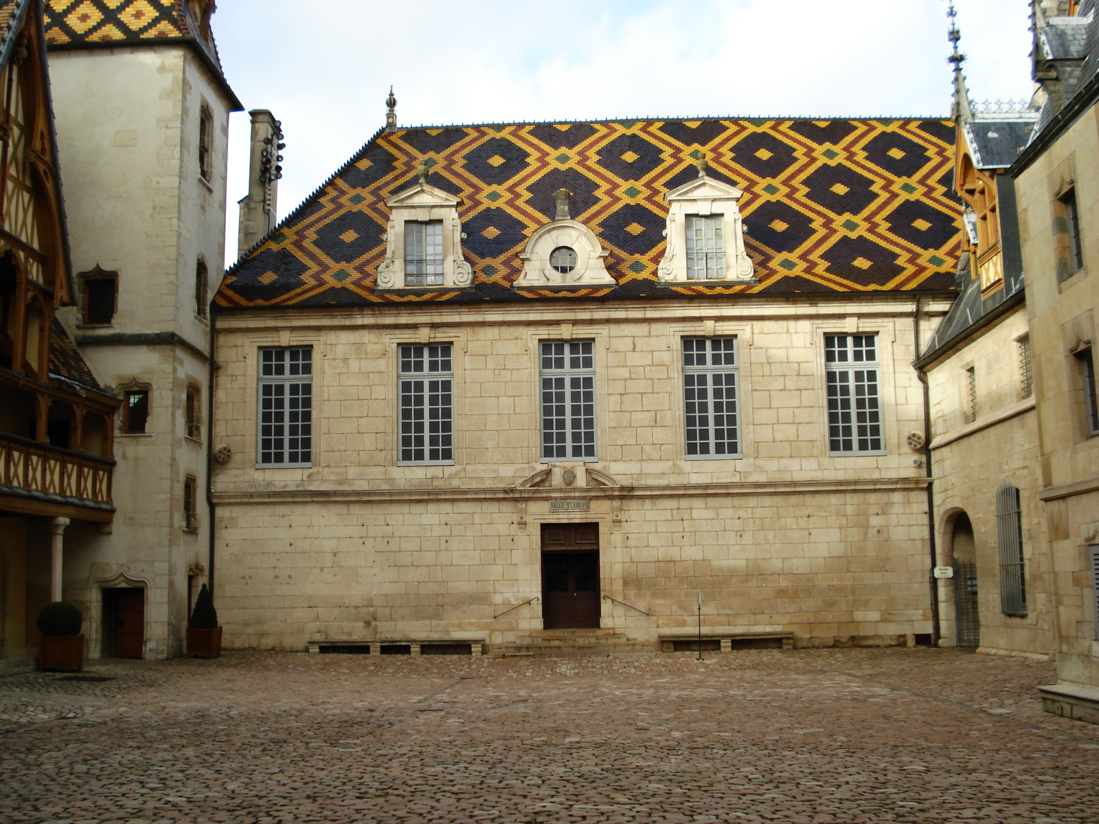 照片 法国(France) 博讷(Beaune) 博讷济贫院(Hospices de Beaune) 2007-01 63