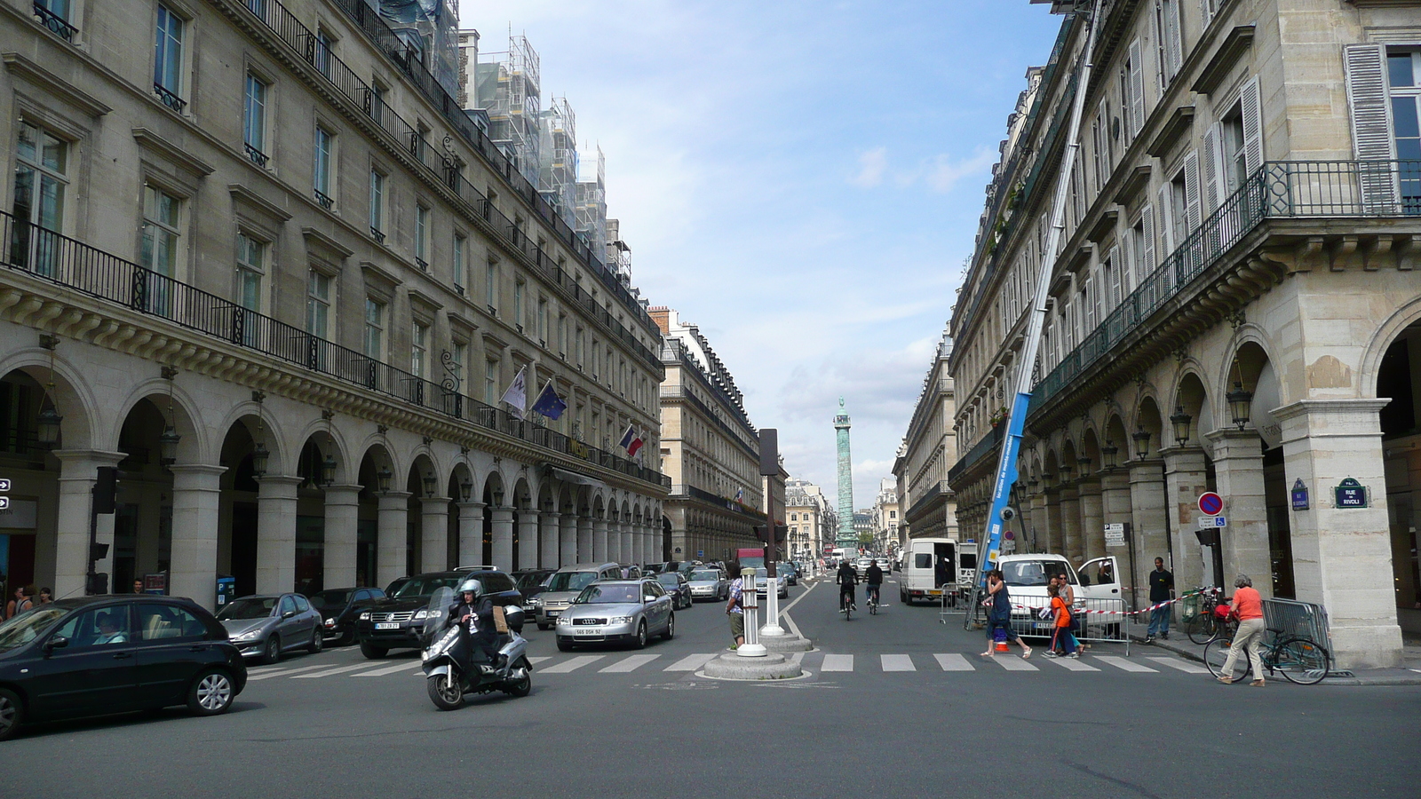 照片 法国(France) 巴黎(Paris) 旺多姆广场(Place Vendome) 2007-07 0