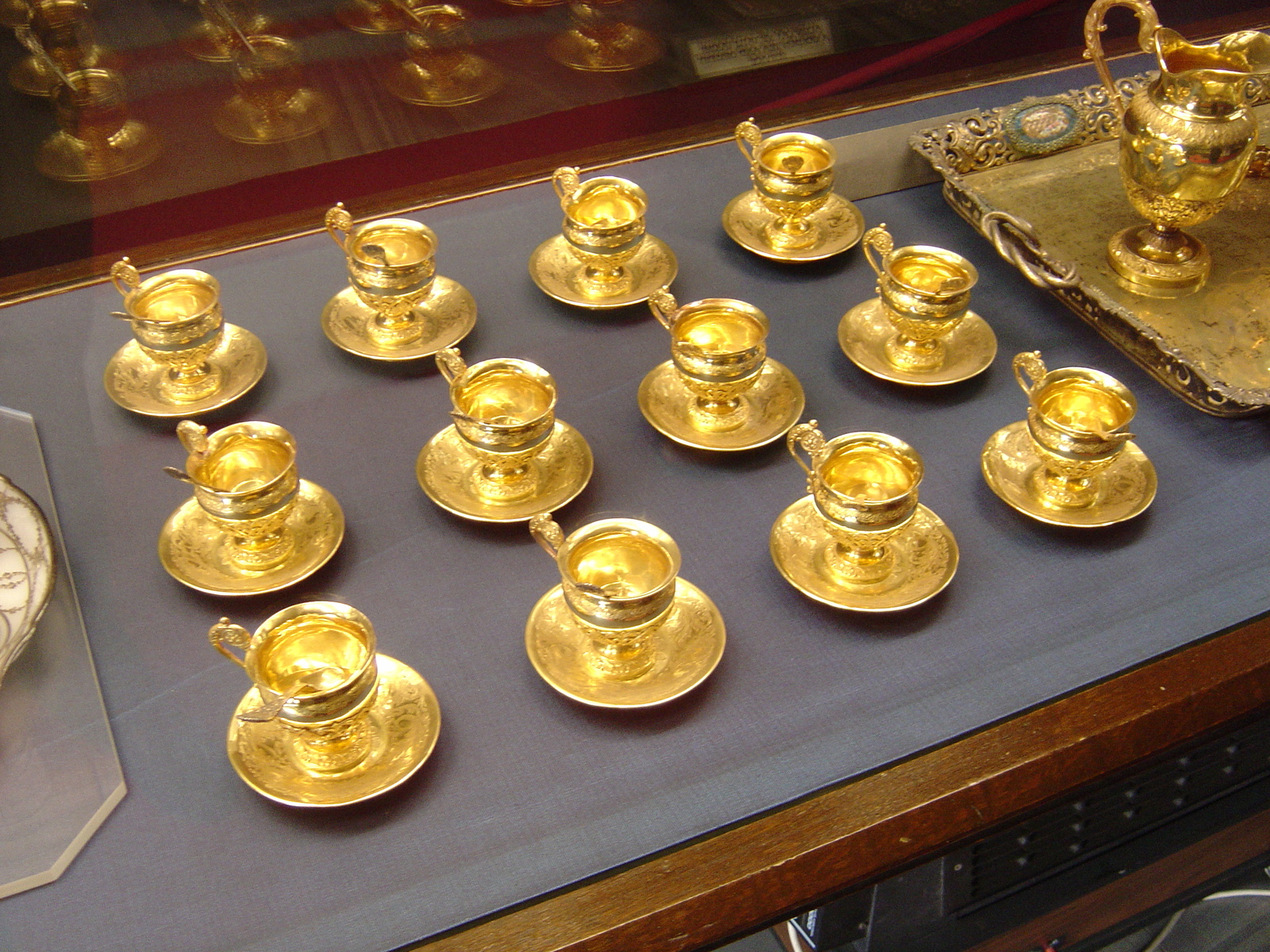 照片 土耳其(Turkey) 伊斯坦布尔(Istanbul) 多尔玛巴赫切宫(Dolmabahce Palace) 2004-12 9