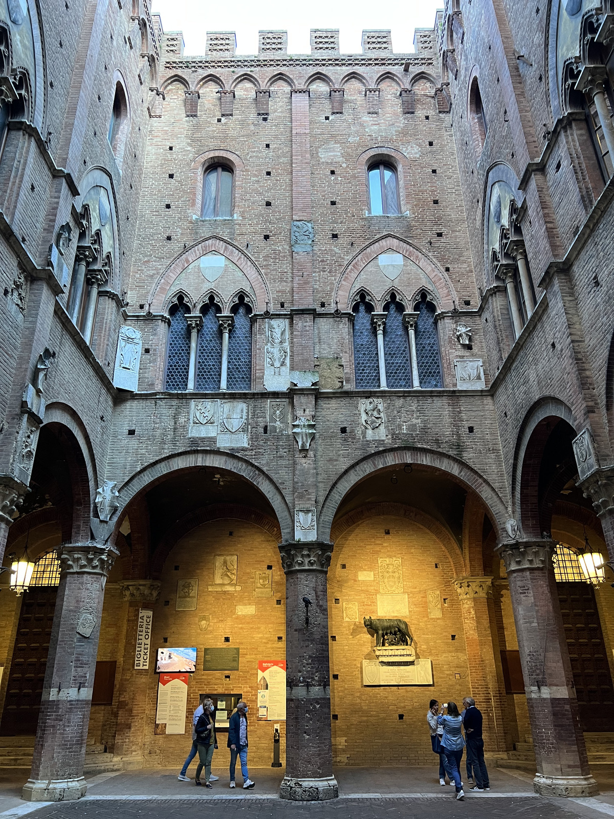 照片 意大利(Italy) 锡耶纳(Siena) 市政厅(Palazzo Pubblico) 2021-09 106