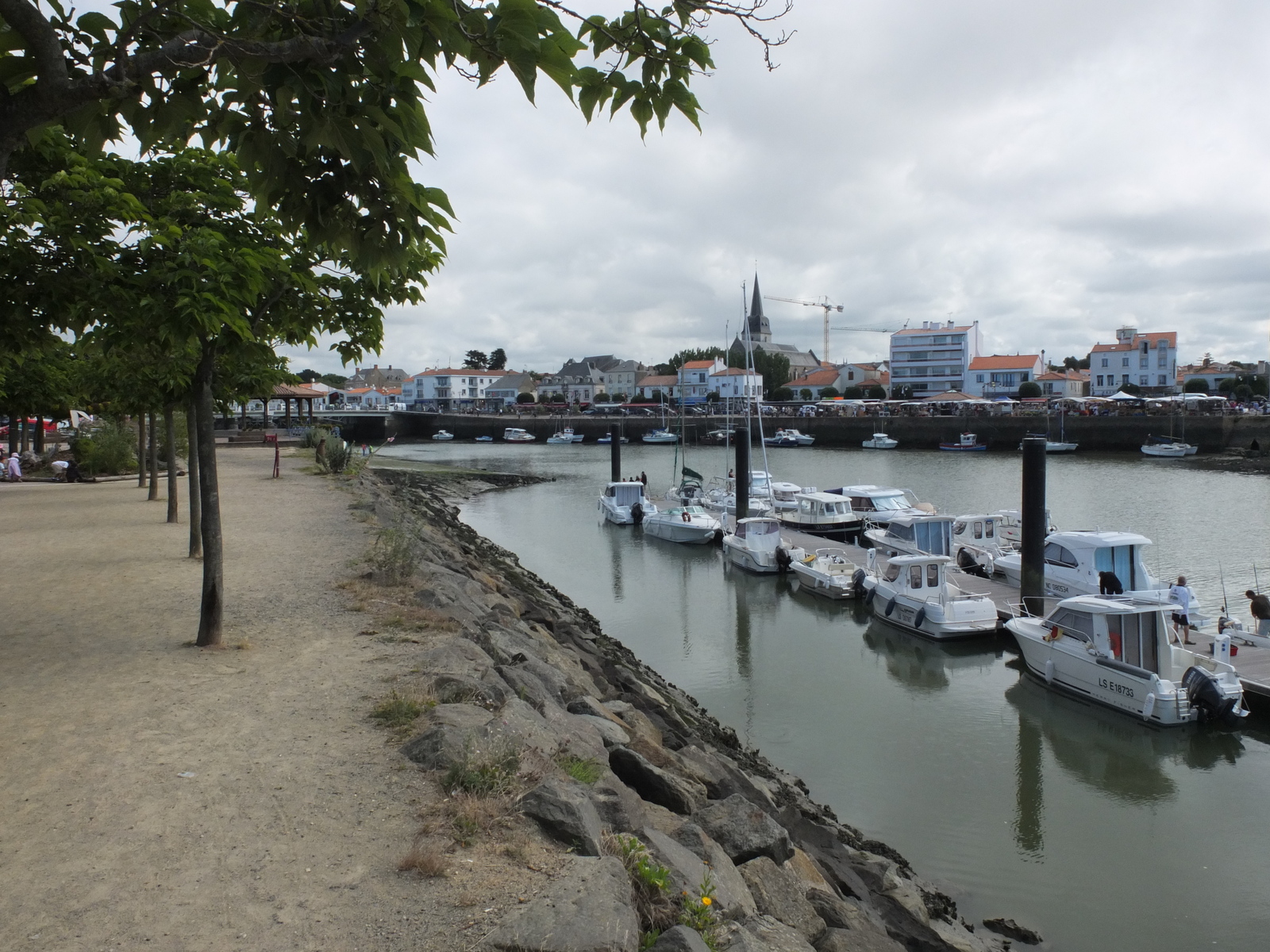 照片 法国(France) 圣吉勒-克鲁瓦德维(Saint Gilles Croix de Vie) 2012-07 13