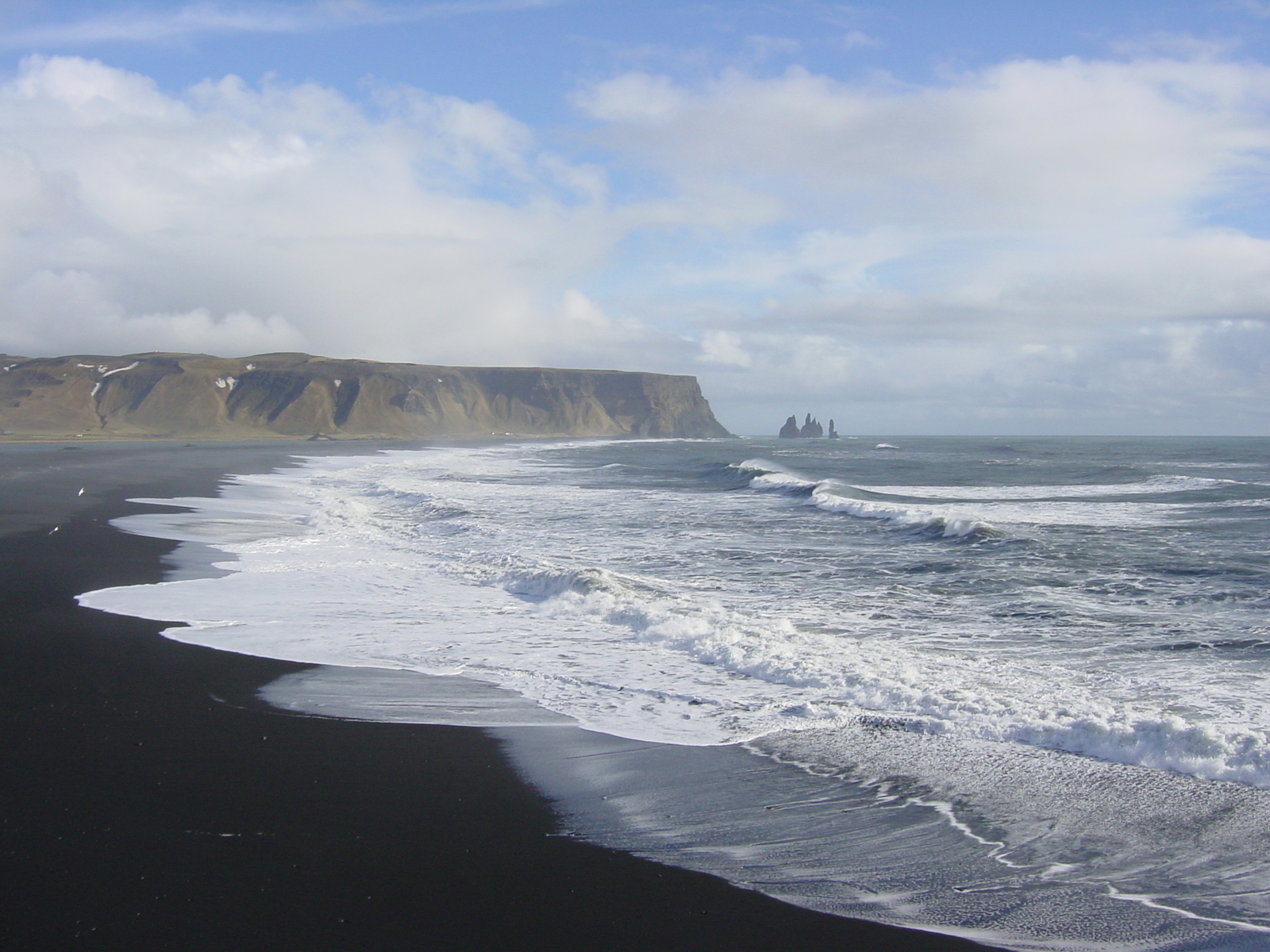 照片 冰岛(Iceland) 迪霍拉伊(Dyrholaey) 2003-03 23