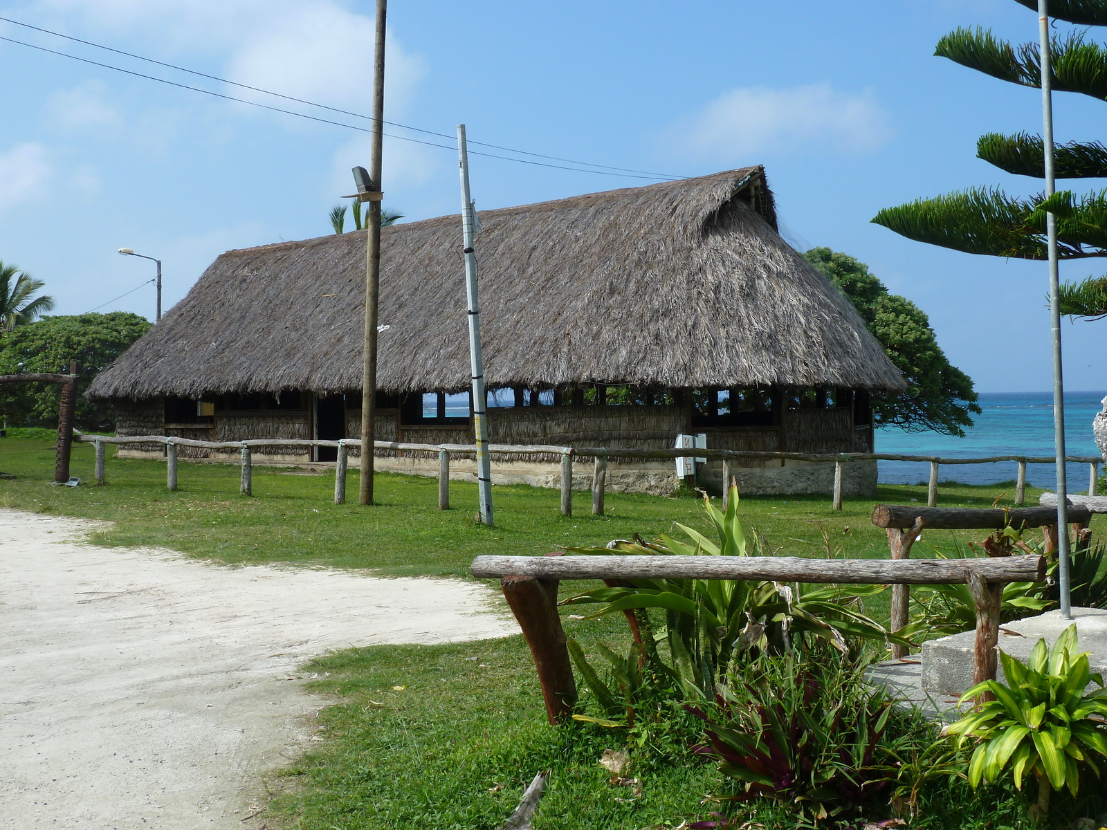 照片 新喀里多尼亚(New Caledonia) 利富岛(Lifou) 卢埃西拉(Luecilla) 2010-05 42