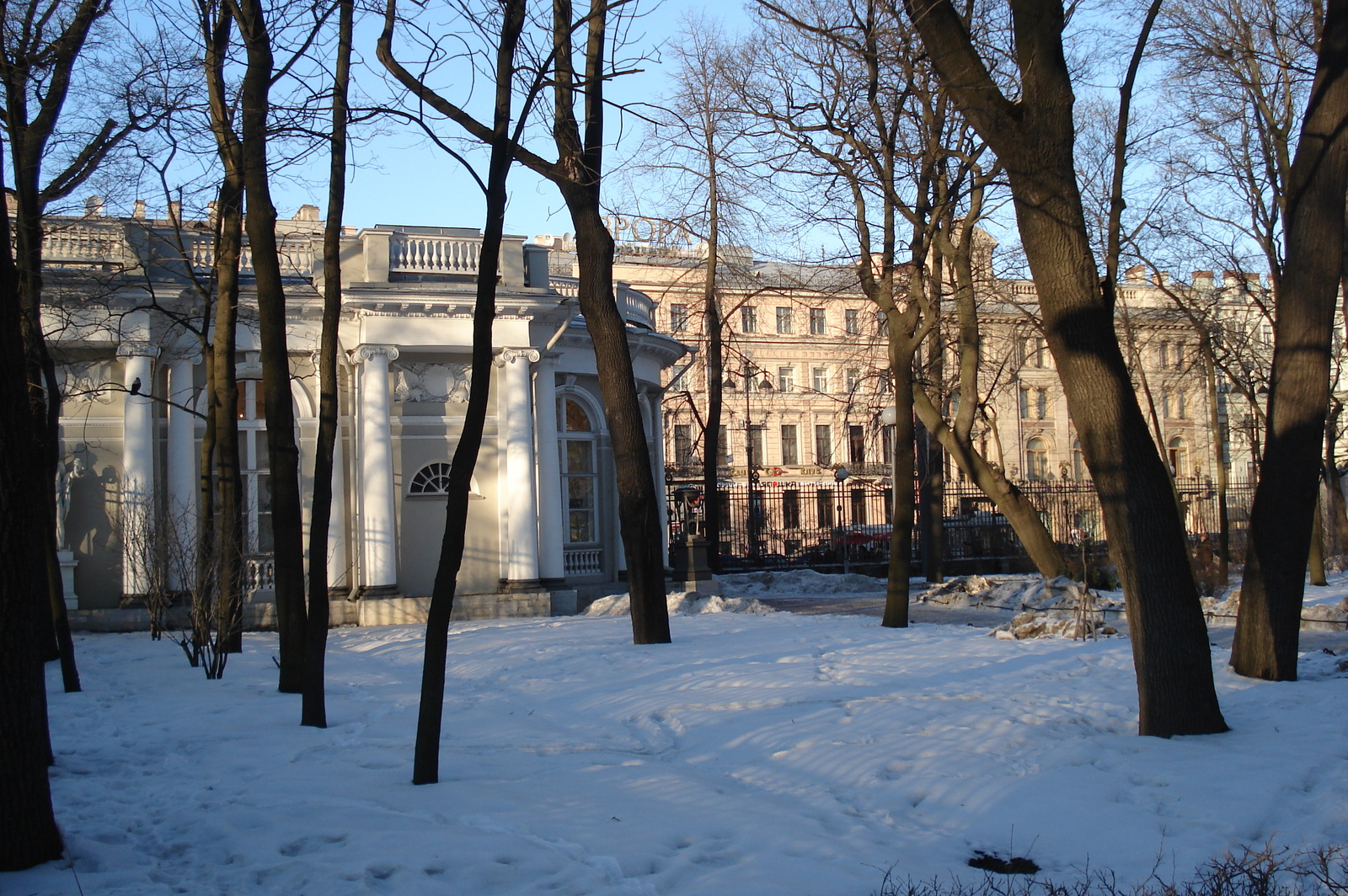 照片 俄罗斯(Russia) 圣彼得堡(St Petersburg) 涅瓦大街(Nevsky Prospect) 2006-03 23