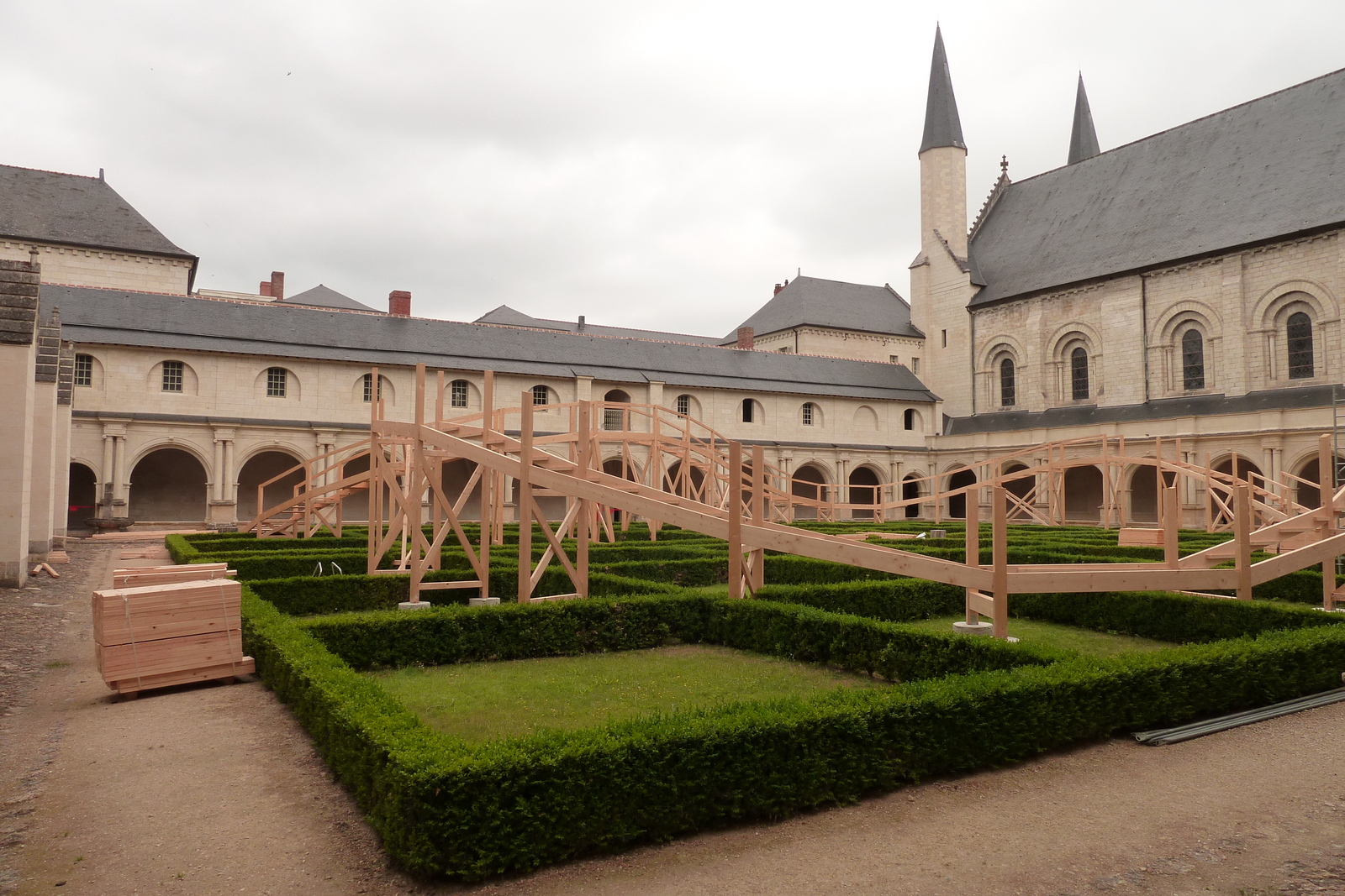照片 法国(France) 丰特夫罗(Fontevraud) 2011-05 59