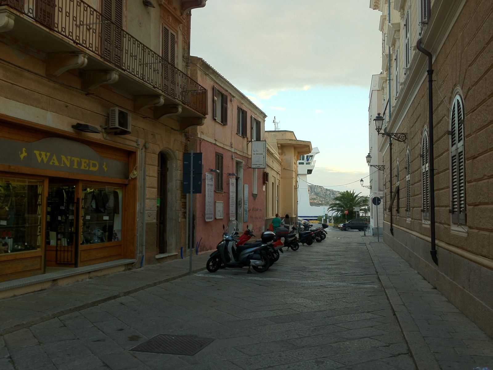 照片 意大利(Italy) 拉马达莱纳(La Maddalena) 2012-09 43