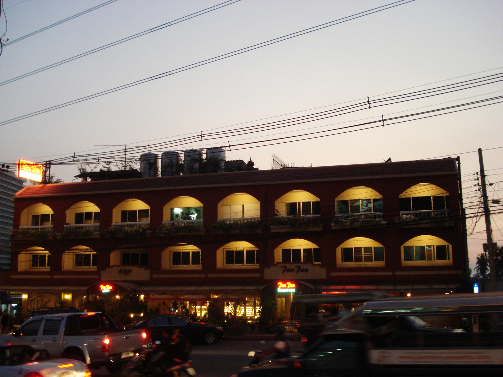 照片 泰国(Thailand) 宗甸(Jomtien) 塔帕亚路(Thappraya) 2008-01 34